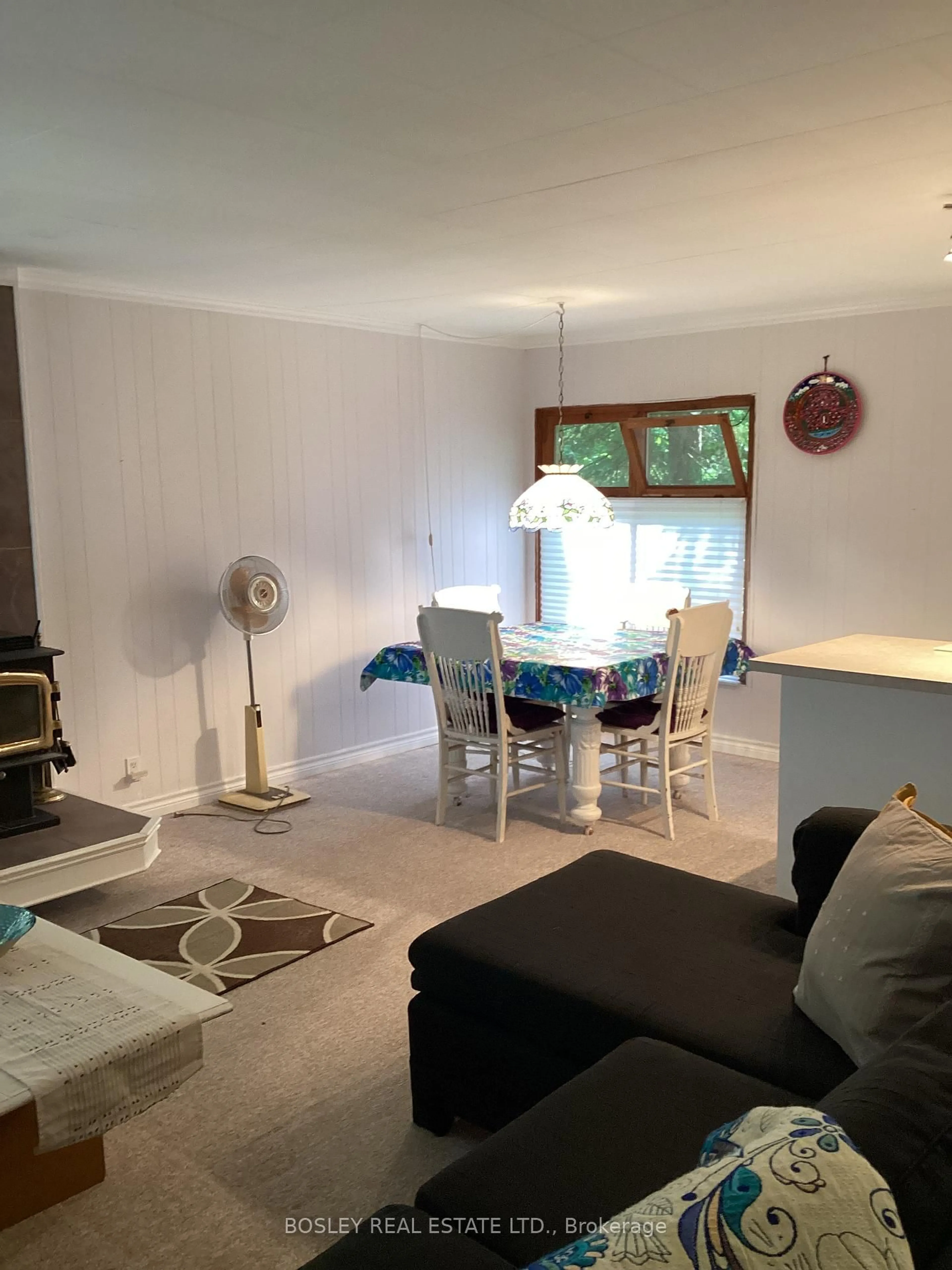 Living room with furniture, unknown for 340 Tiny Beaches Rd, Tiny Ontario L0L 2J0