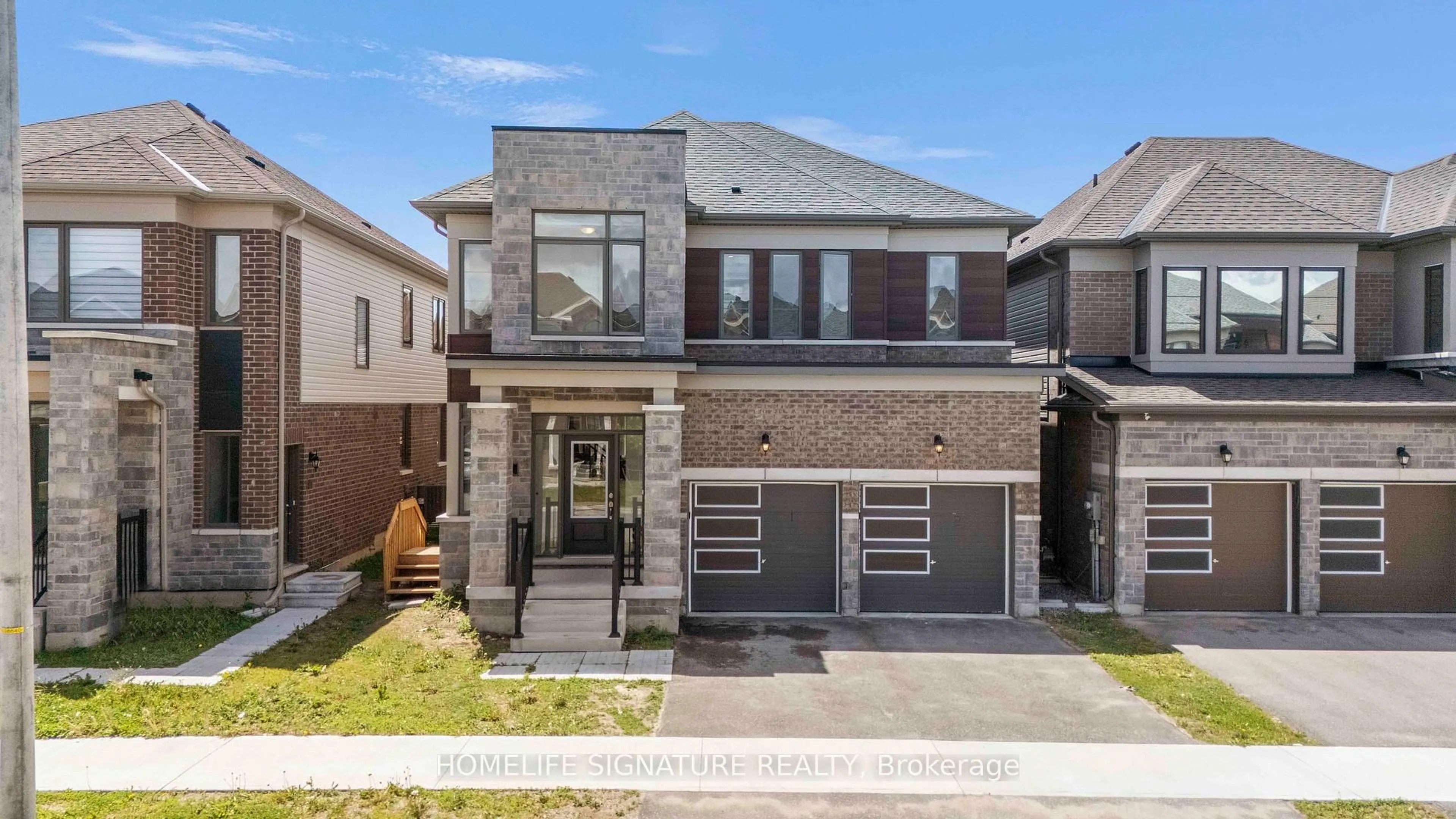 Home with brick exterior material, street for 11 Ludlow Dr, Barrie Ontario L9J 0L8