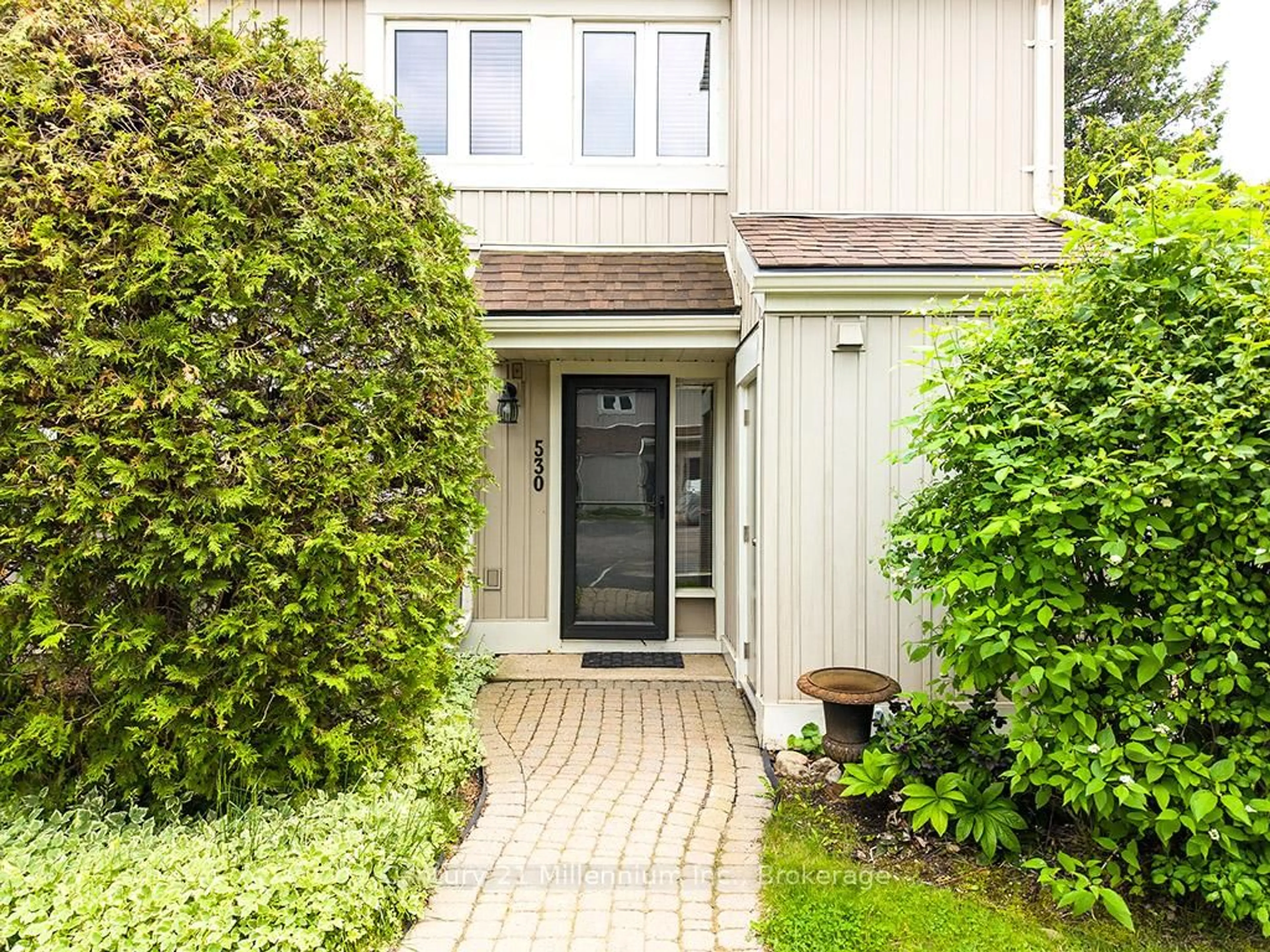Unknown for 22 Dawson Dr #530, Collingwood Ontario L9Y 5B4