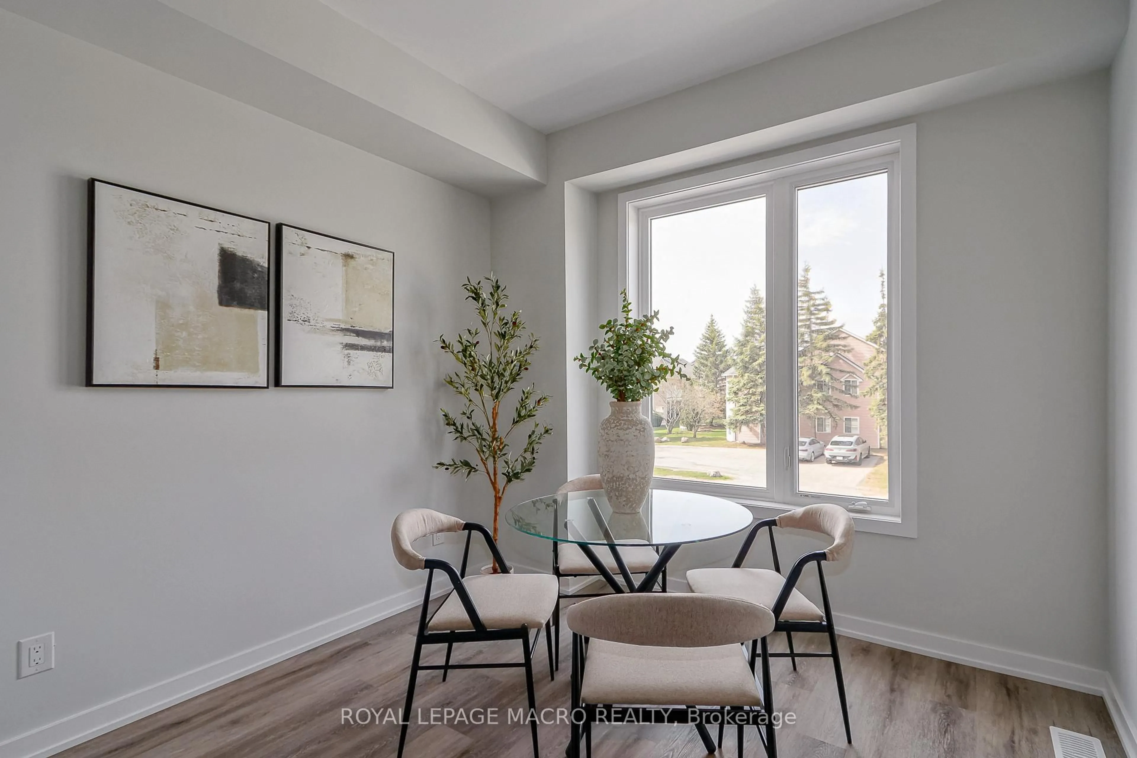Unknown for 35 Dawson Dr #4, Collingwood Ontario L9Y 5T1