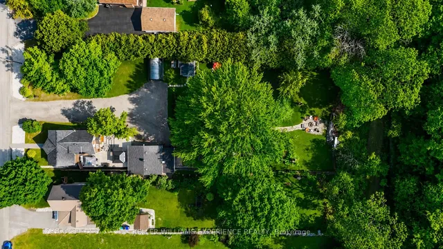 15 LEONARD Ave, Penetanguishene 2