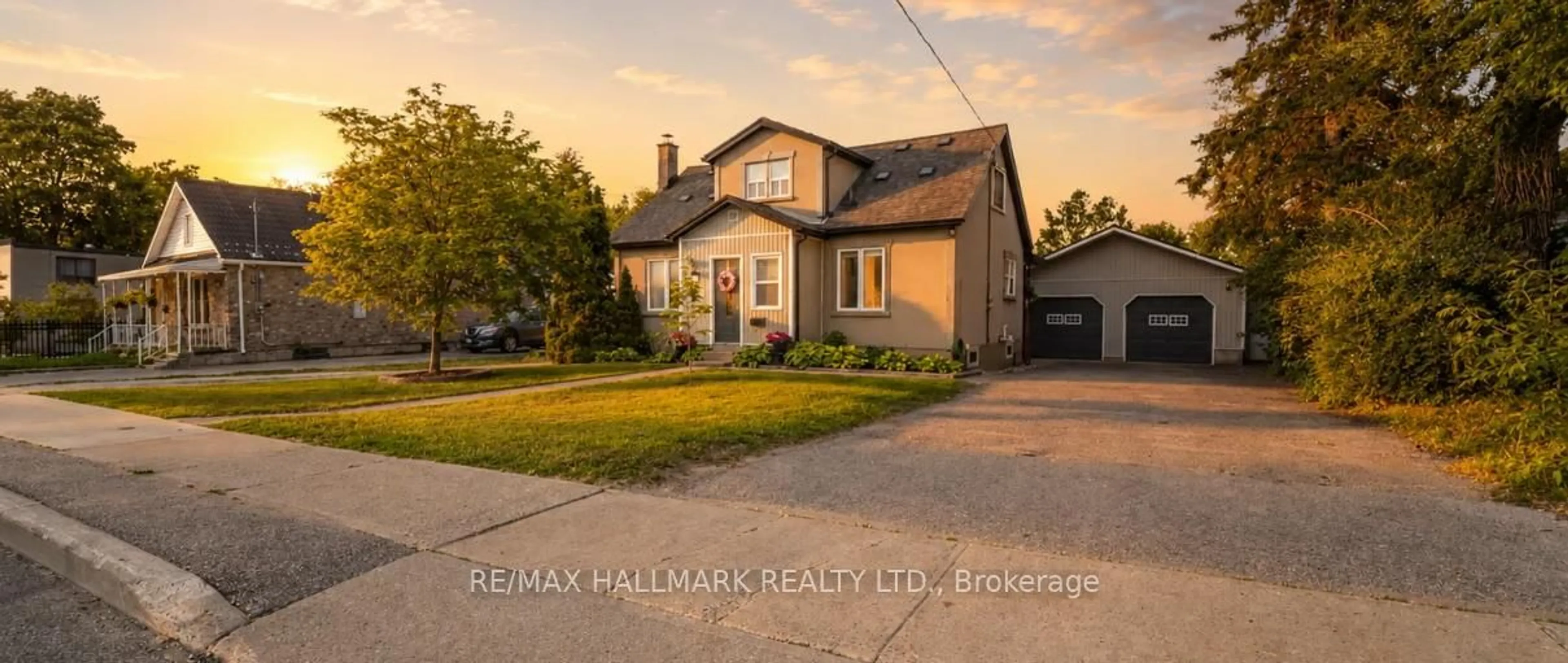 Unknown for 225 Innisfil St, Barrie Ontario L4N 3E9