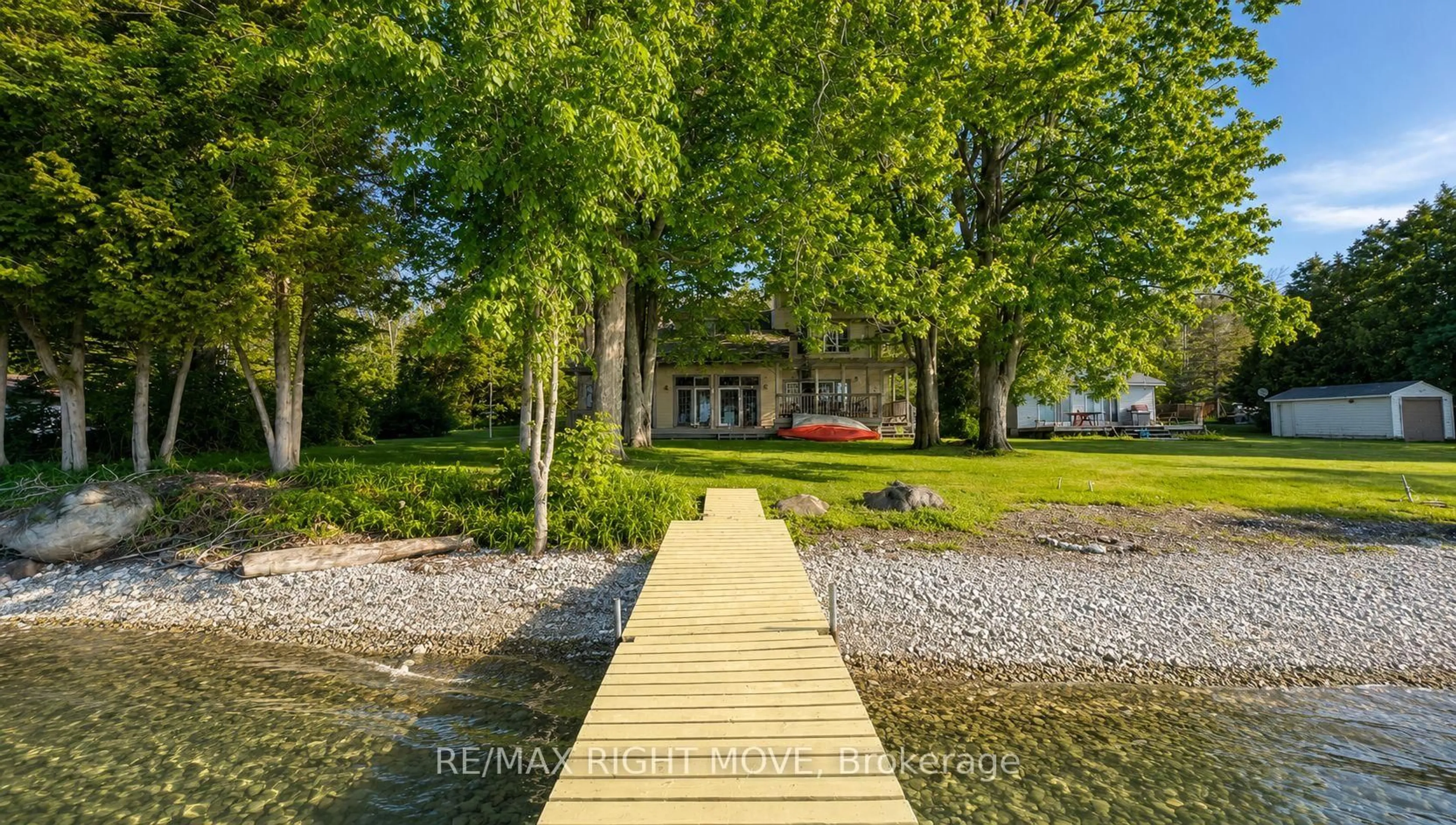 A pic from outside/outdoor area/front of a property/back of a property/a pic from drone, water/lake/river/ocean view for 3866 Glenrest Dr, Ramara Ontario L0K 1B0