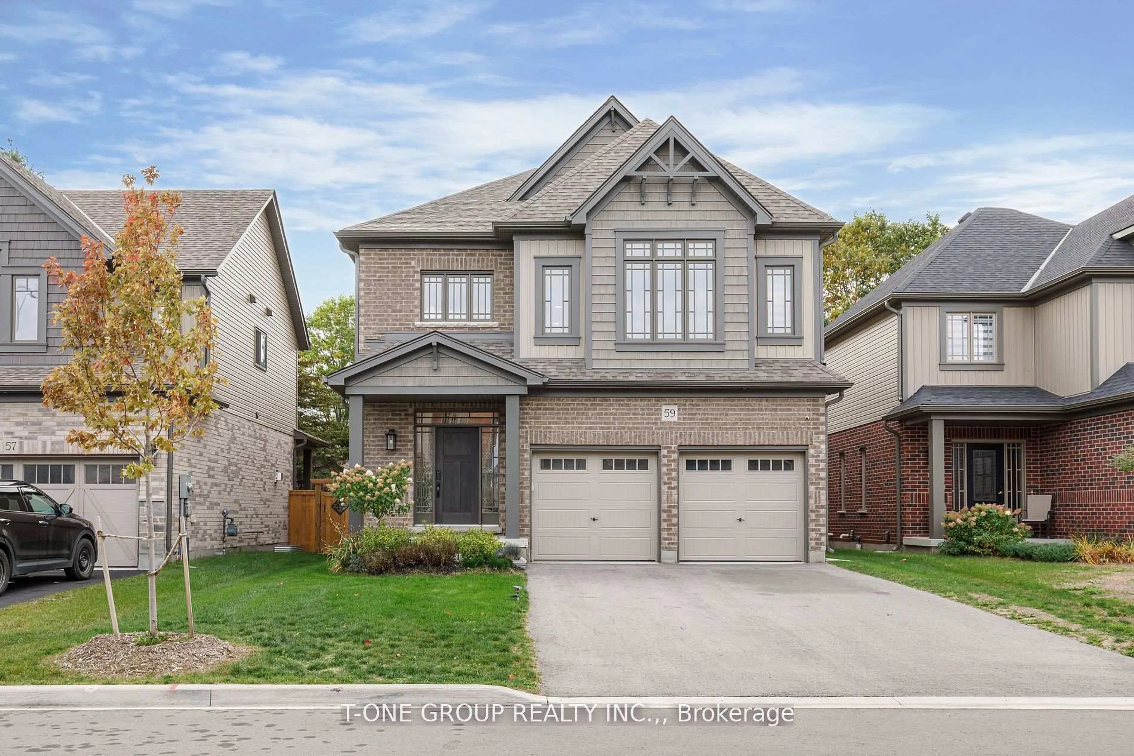 Home with brick exterior material, street for 59 Maidens Cres, Collingwood Ontario L9Y 5M4