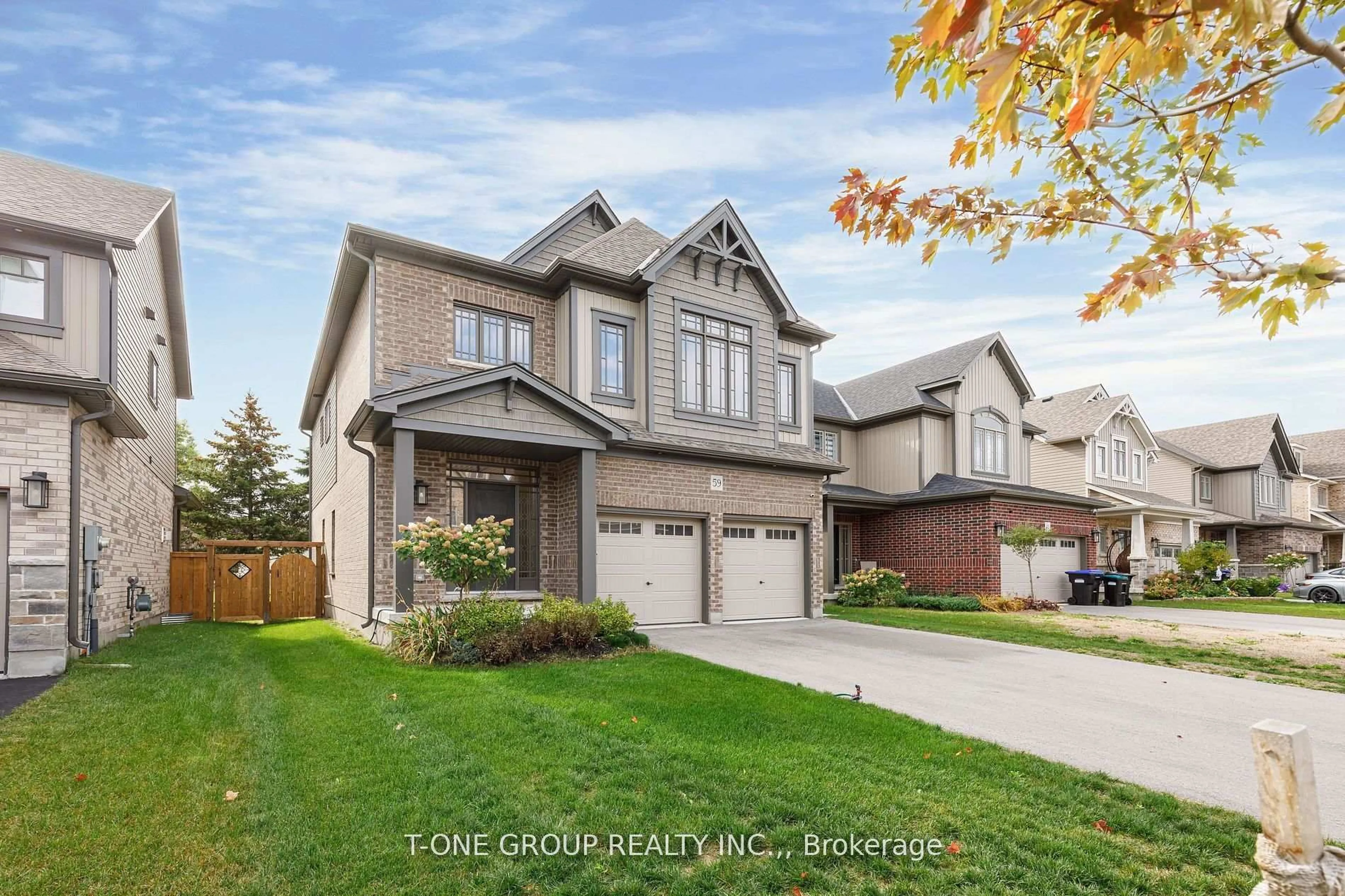 Home with brick exterior material, street for 59 Maidens Cres, Collingwood Ontario L9Y 5M4