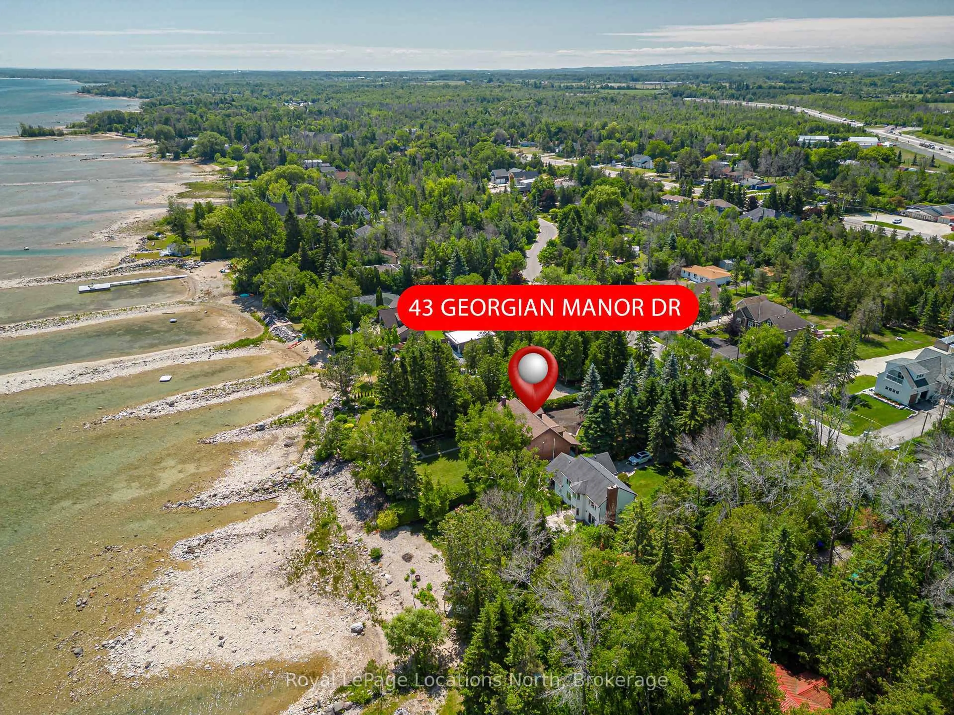 A pic from outside/outdoor area/front of a property/back of a property/a pic from drone, water/lake/river/ocean view for 43 Georgian Manor Dr, Collingwood Ontario L9Y 5P3