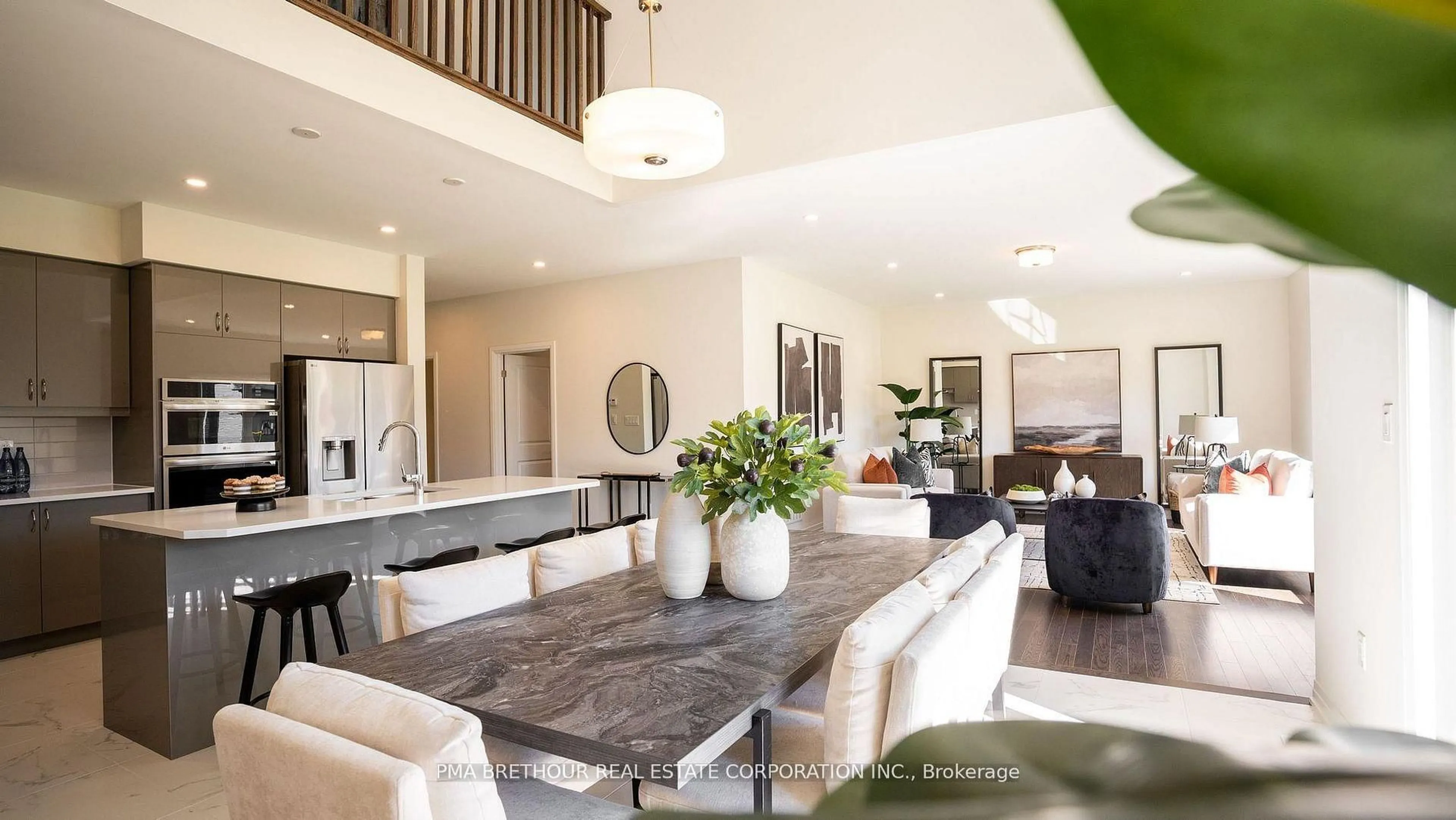 Open concept kitchen, unknown for 3031 Sandy Acres Ave, Severn Ontario L3V 0Y4
