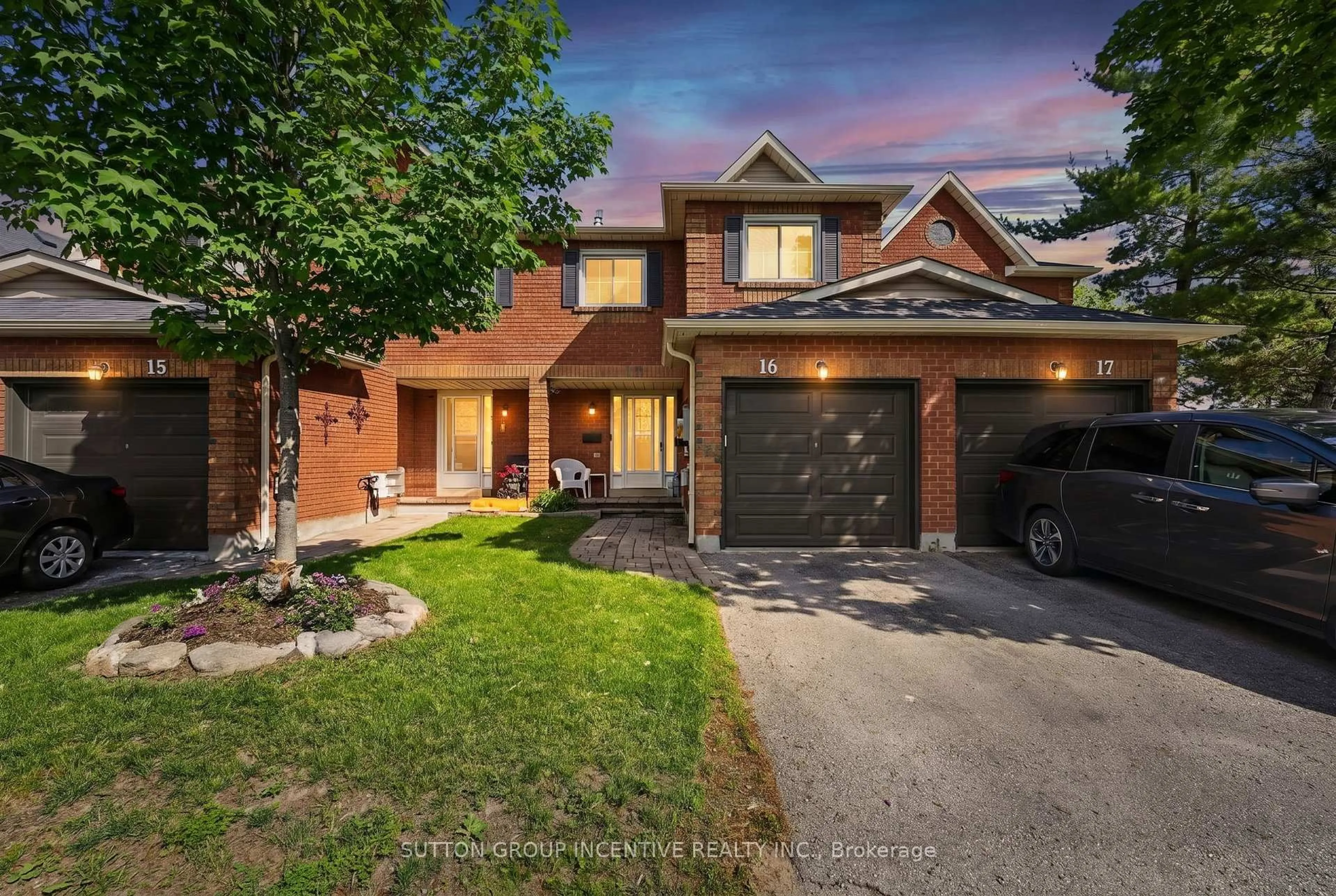 Home with brick exterior material, street for 165 Kozlov St #16, Barrie Ontario L4N 7M7
