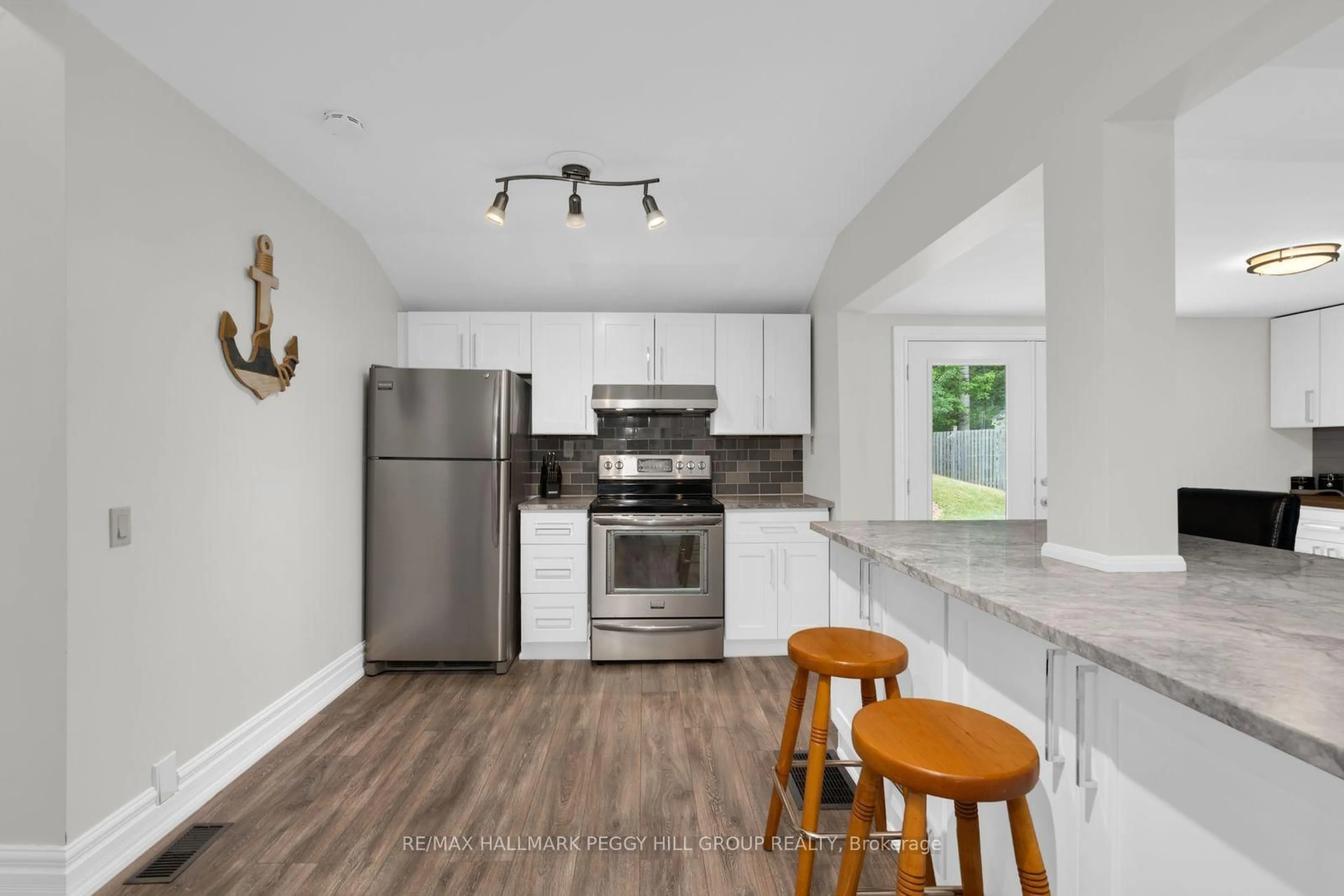 Open concept kitchen, unknown for 3 Earldom Blvd, Tay Ontario L0K 1R0