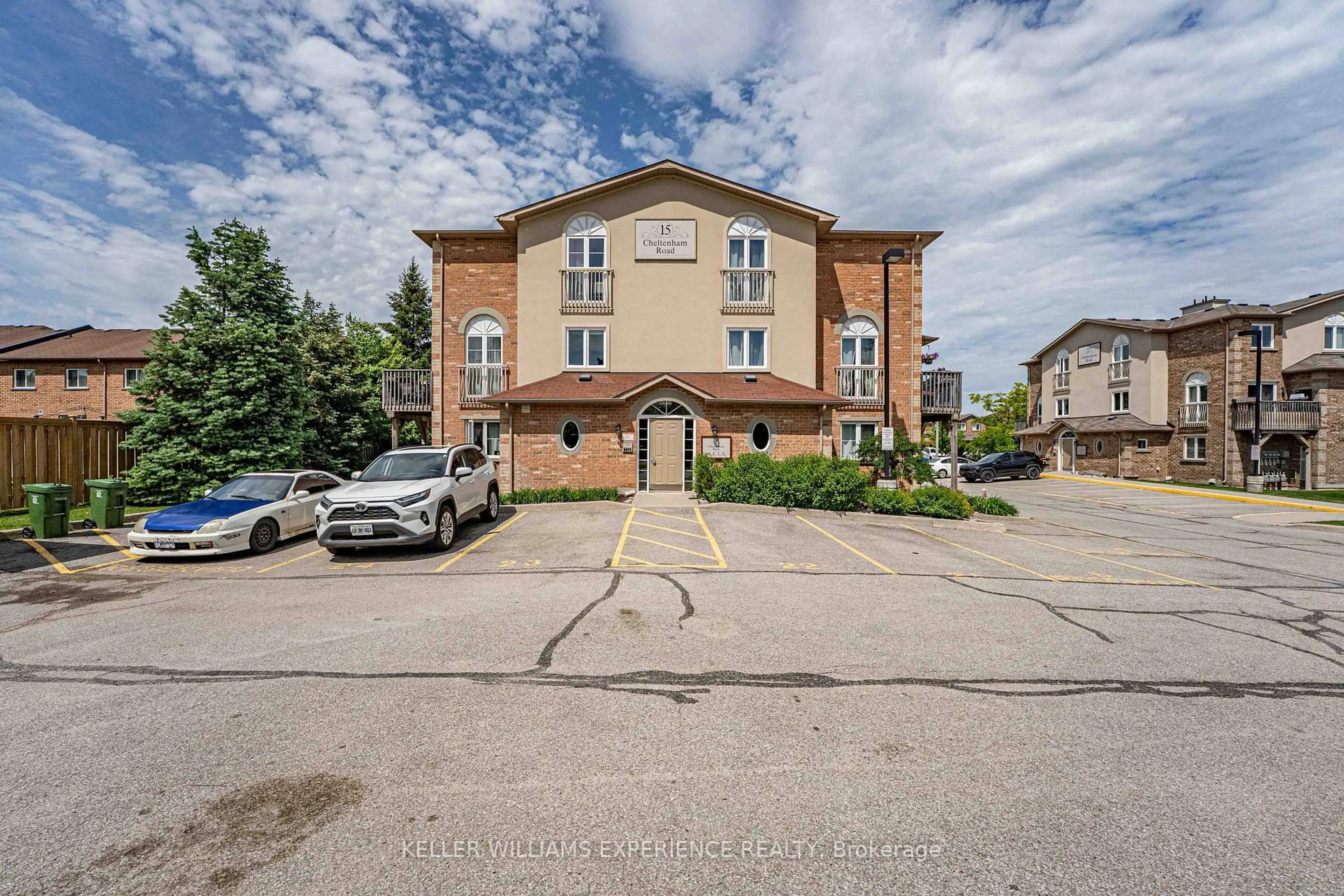Unknown for 15 Cheltenham Rd #8, Barrie Ontario L4M 0E7