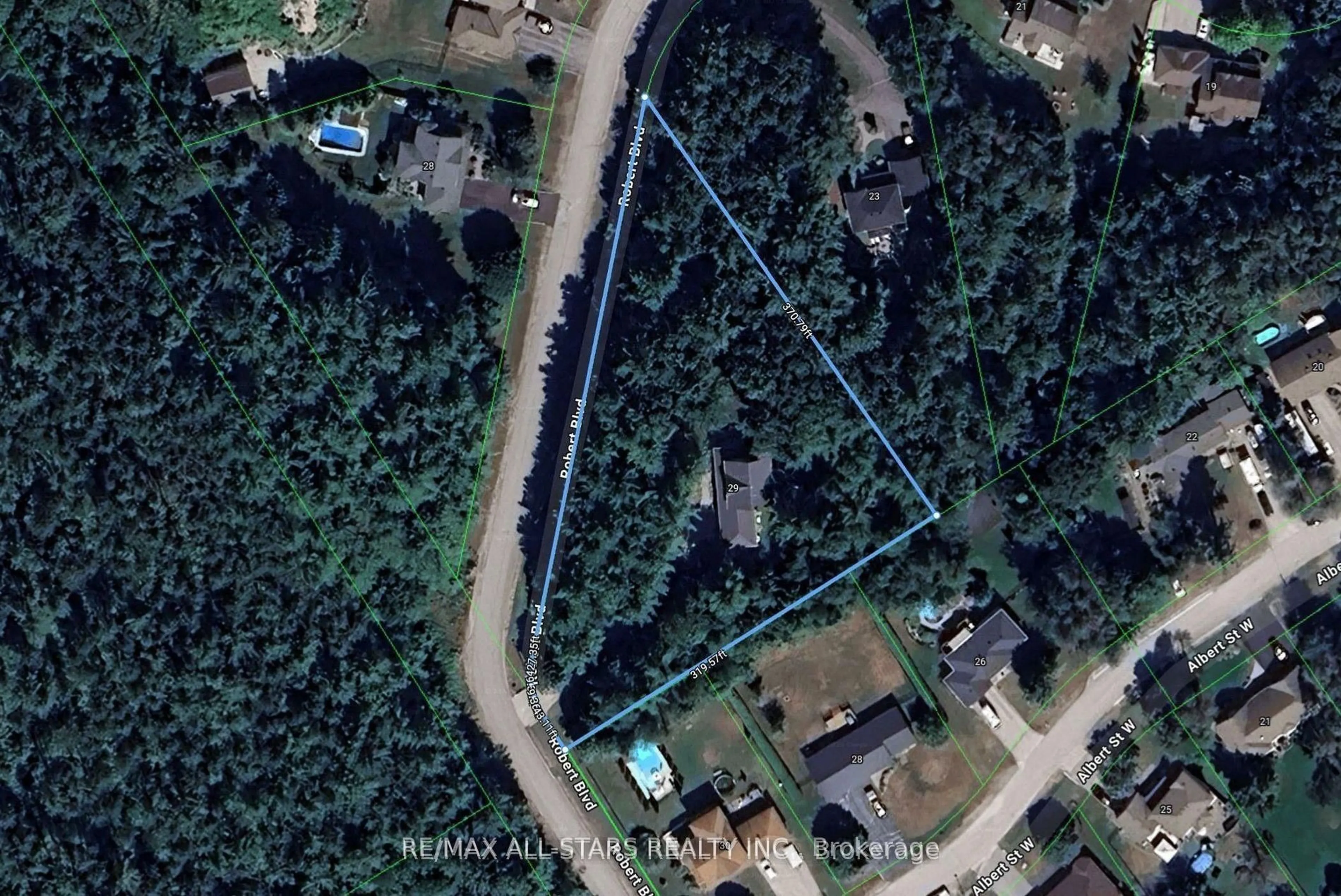 A pic from outside/outdoor area/front of a property/back of a property/a pic from drone, unknown for 29 Robert Blvd, Springwater Ontario L0L 1V0