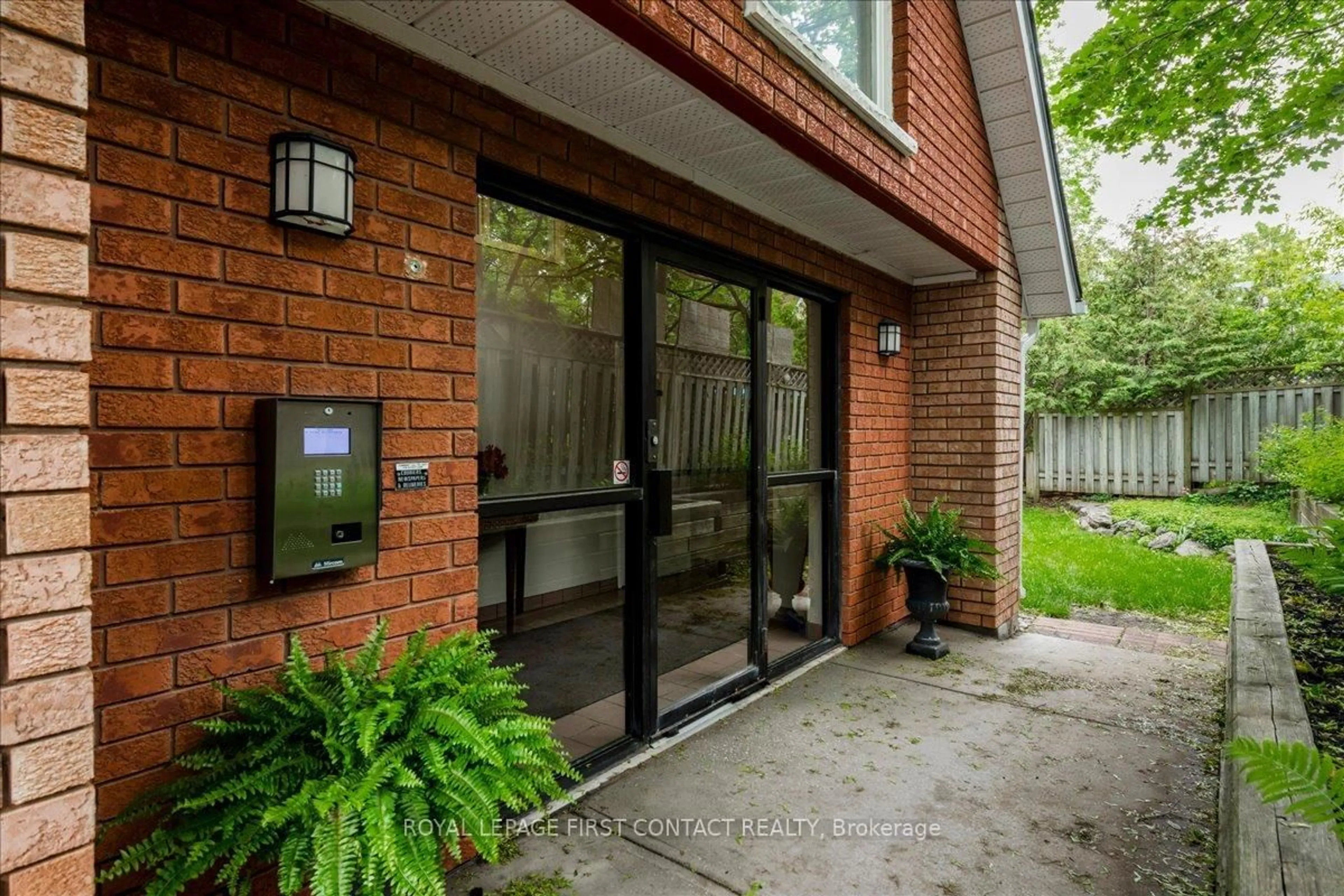 Home with brick exterior material, street for 131 Clapperton St #102, Barrie Ontario L4M 3G3