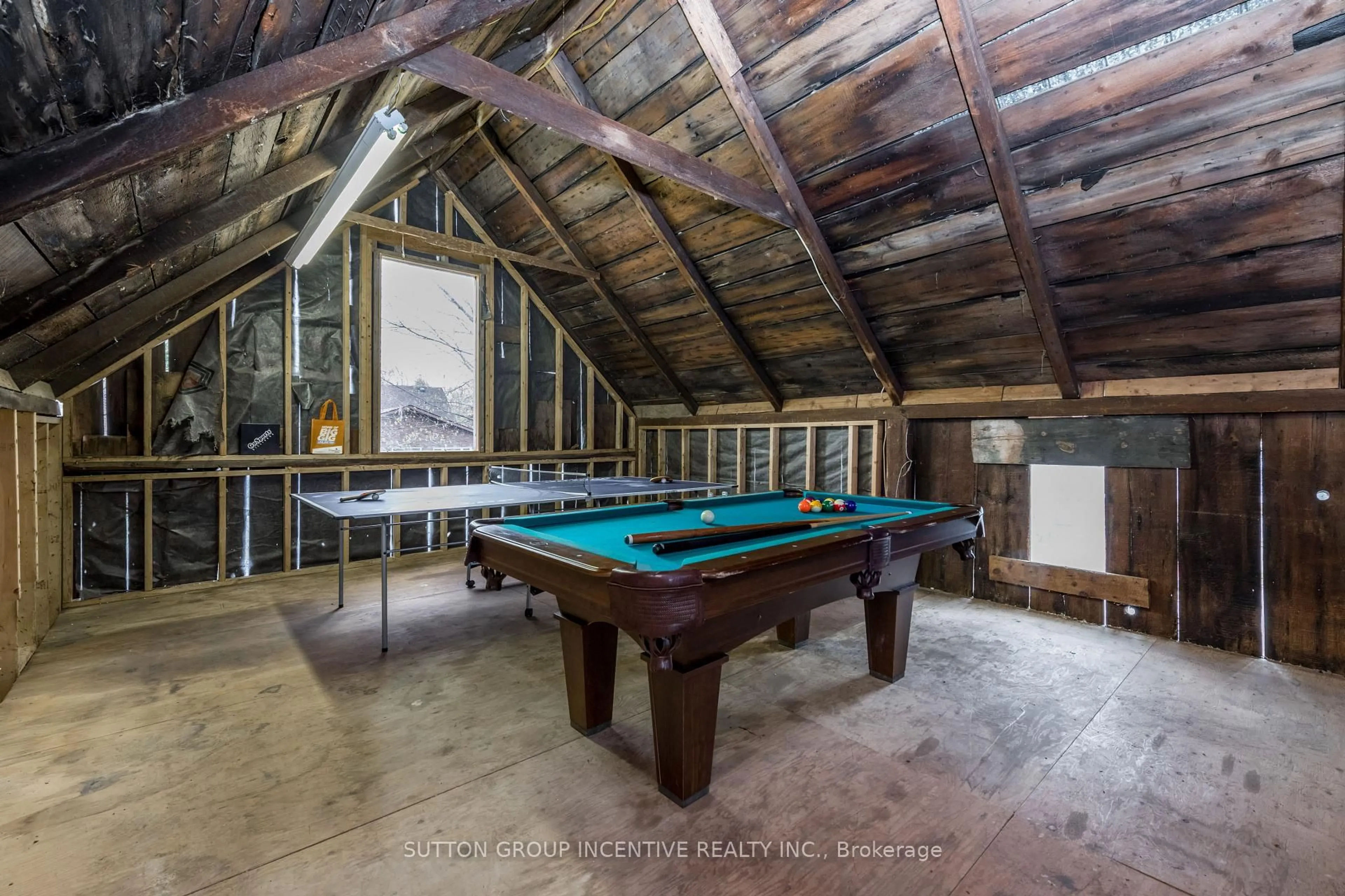 Pool for 48 Alfred St, Barrie Ontario L4N 3M3