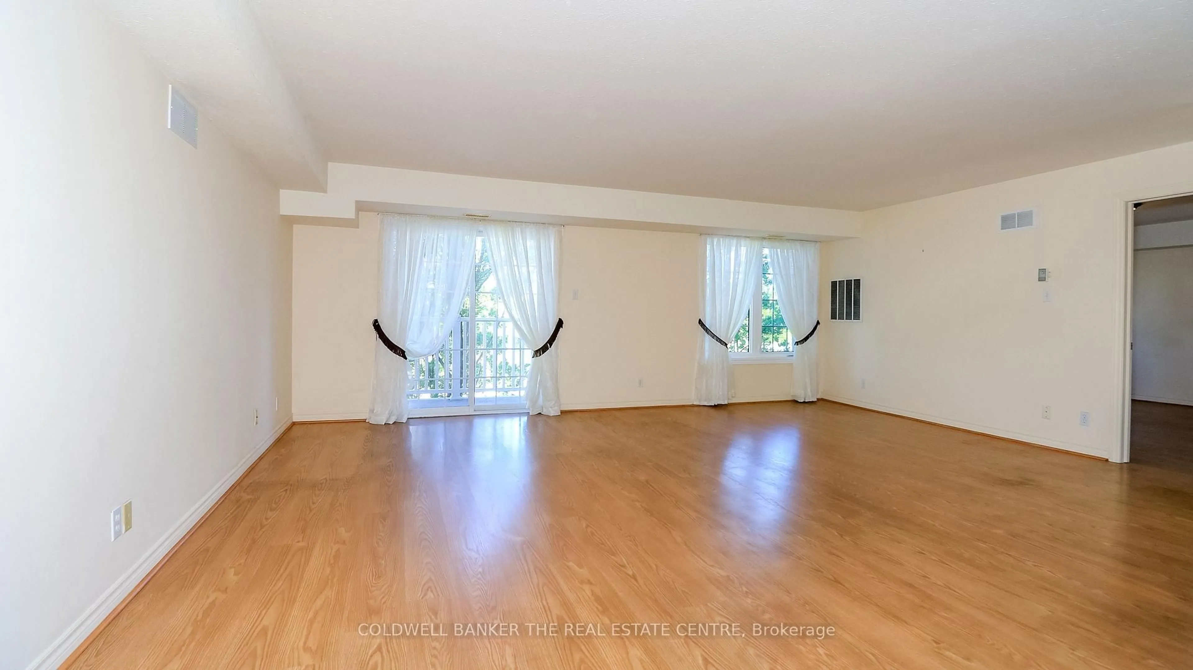 A pic of a room for 49 Jacobs Terr #212, Barrie Ontario L4N 0W4
