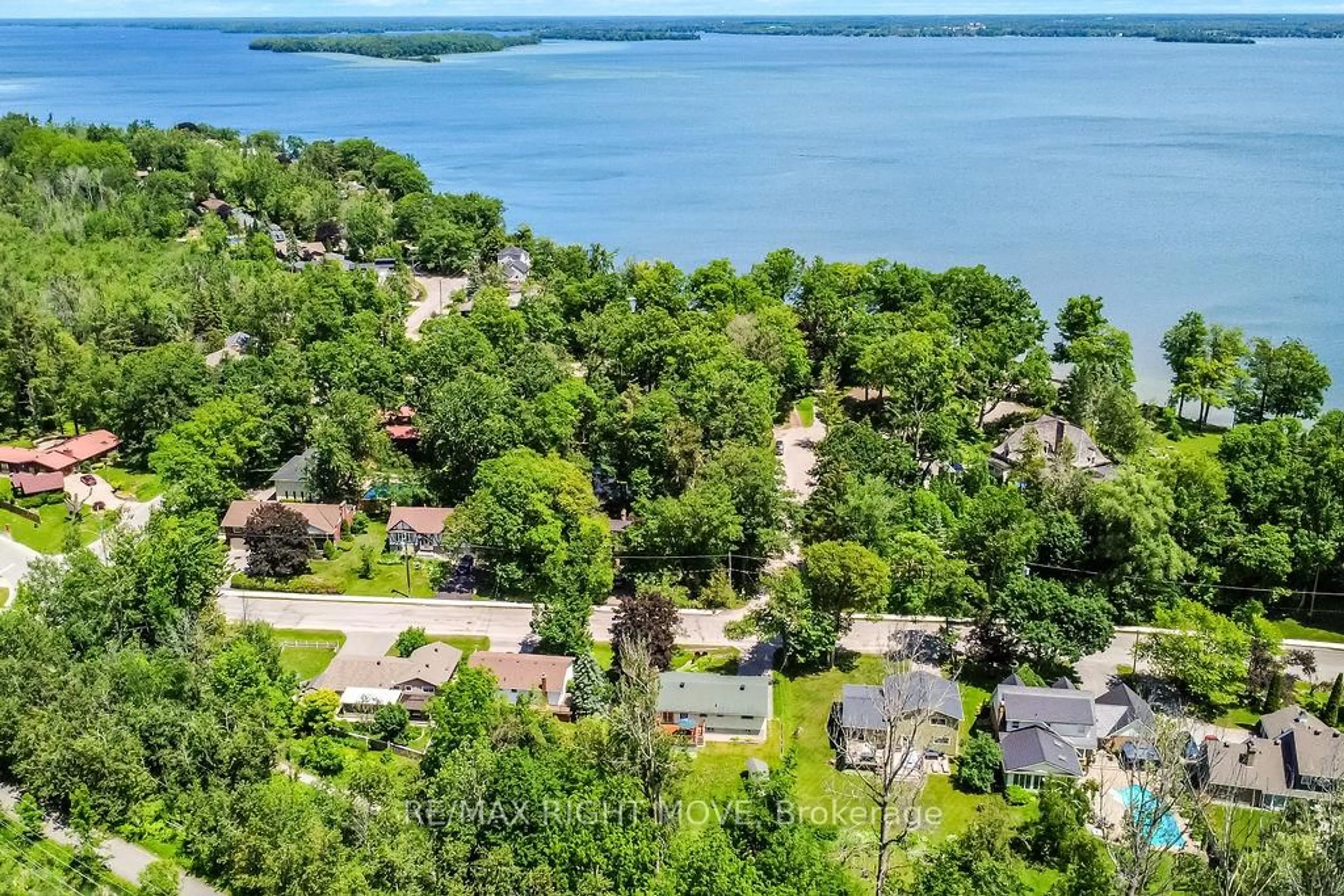 Unknown for 429 Bay St, Orillia Ontario L3V 3X5