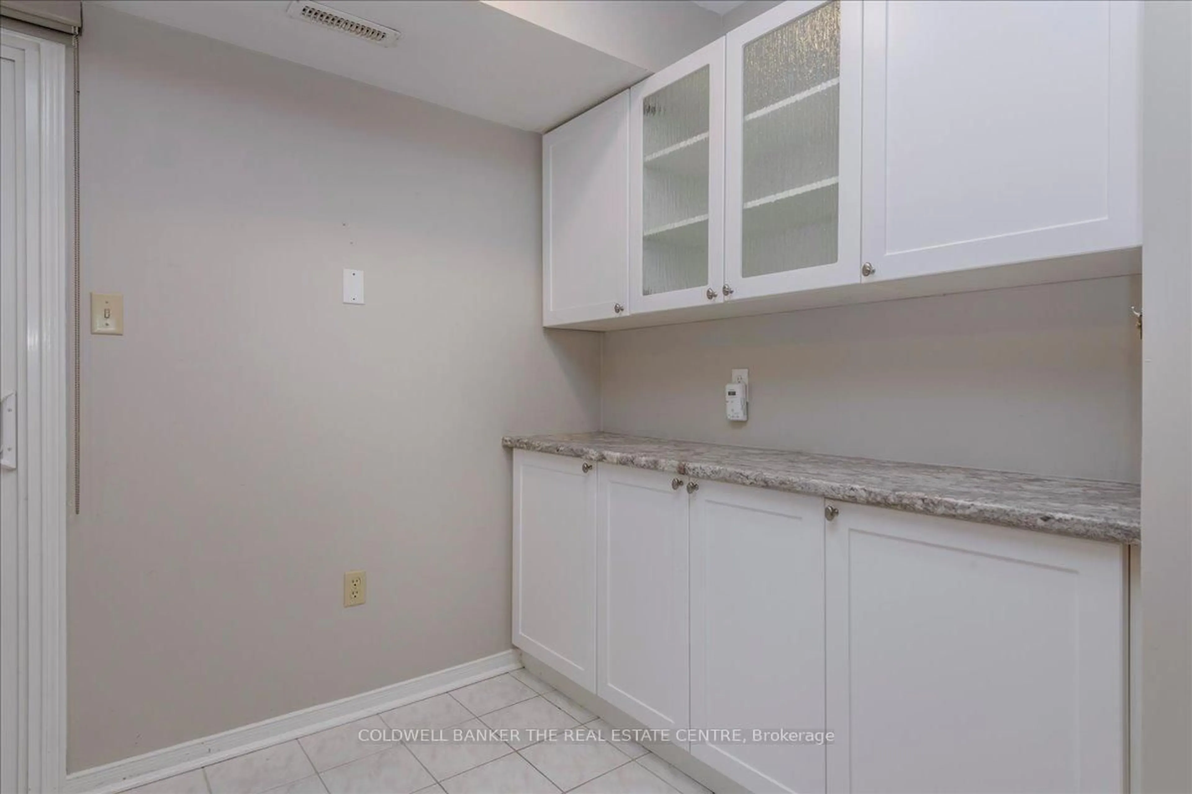 Unknown for 119 D'ambrosio Dr #9, Barrie Ontario L4N 7N7