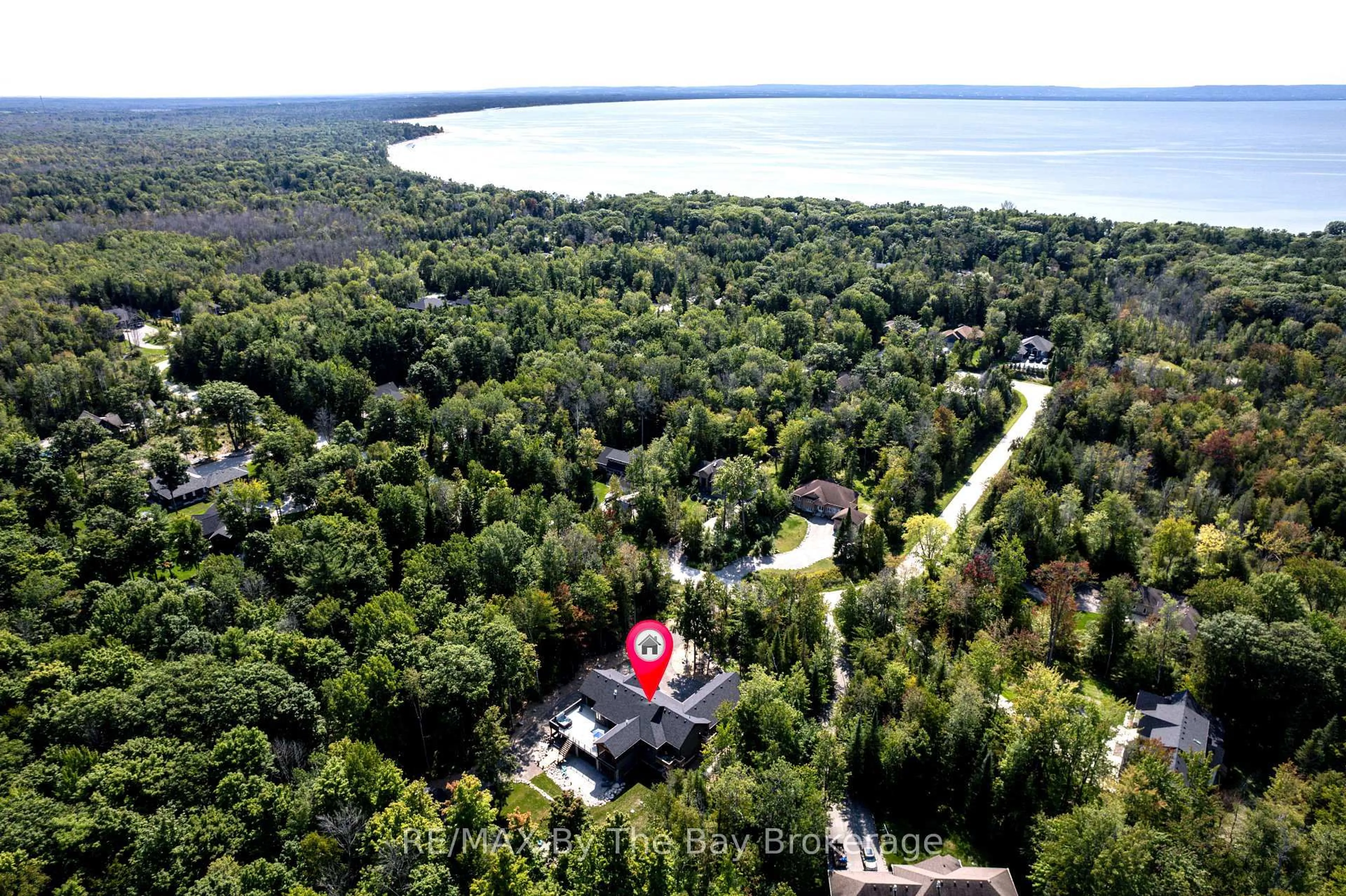 A pic from outside/outdoor area/front of a property/back of a property/a pic from drone, water/lake/river/ocean view for 95 Spruce St, Tiny Ontario L0L 1P1