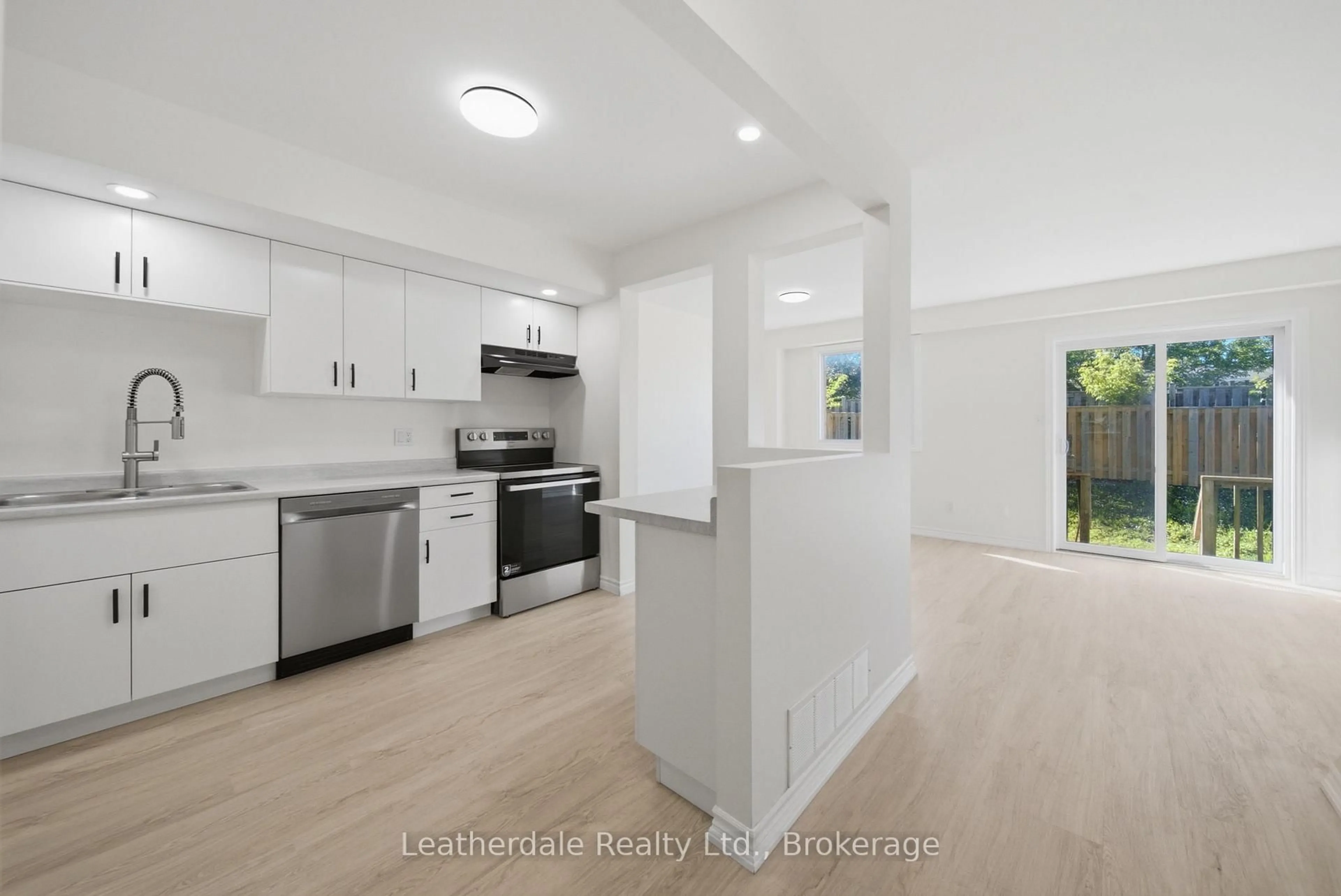 Open concept kitchen, unknown for 325 West St #21, Orillia Ontario L3V 7P4