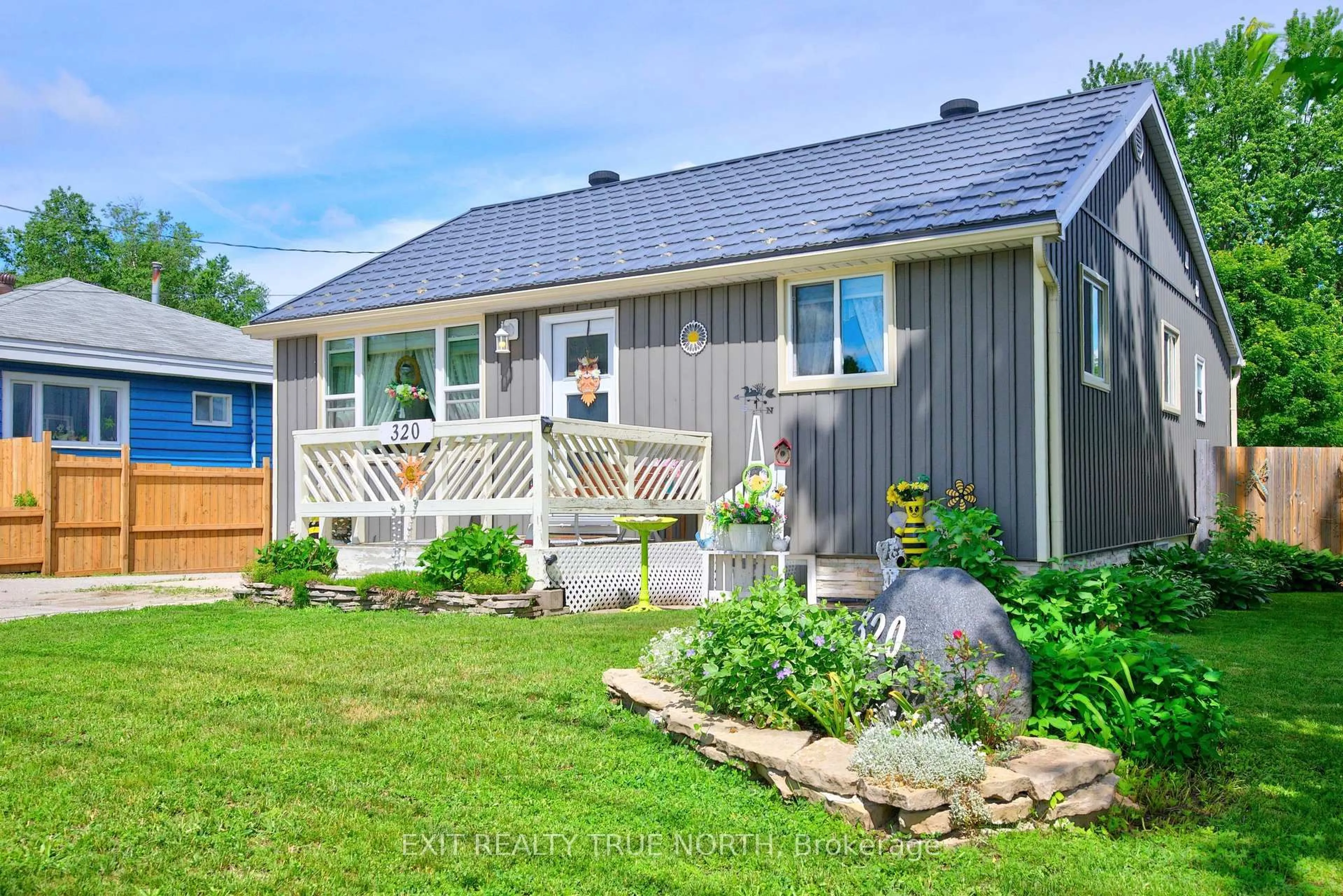 Unknown for 320 Yonge St, Midland Ontario L4R 2B3