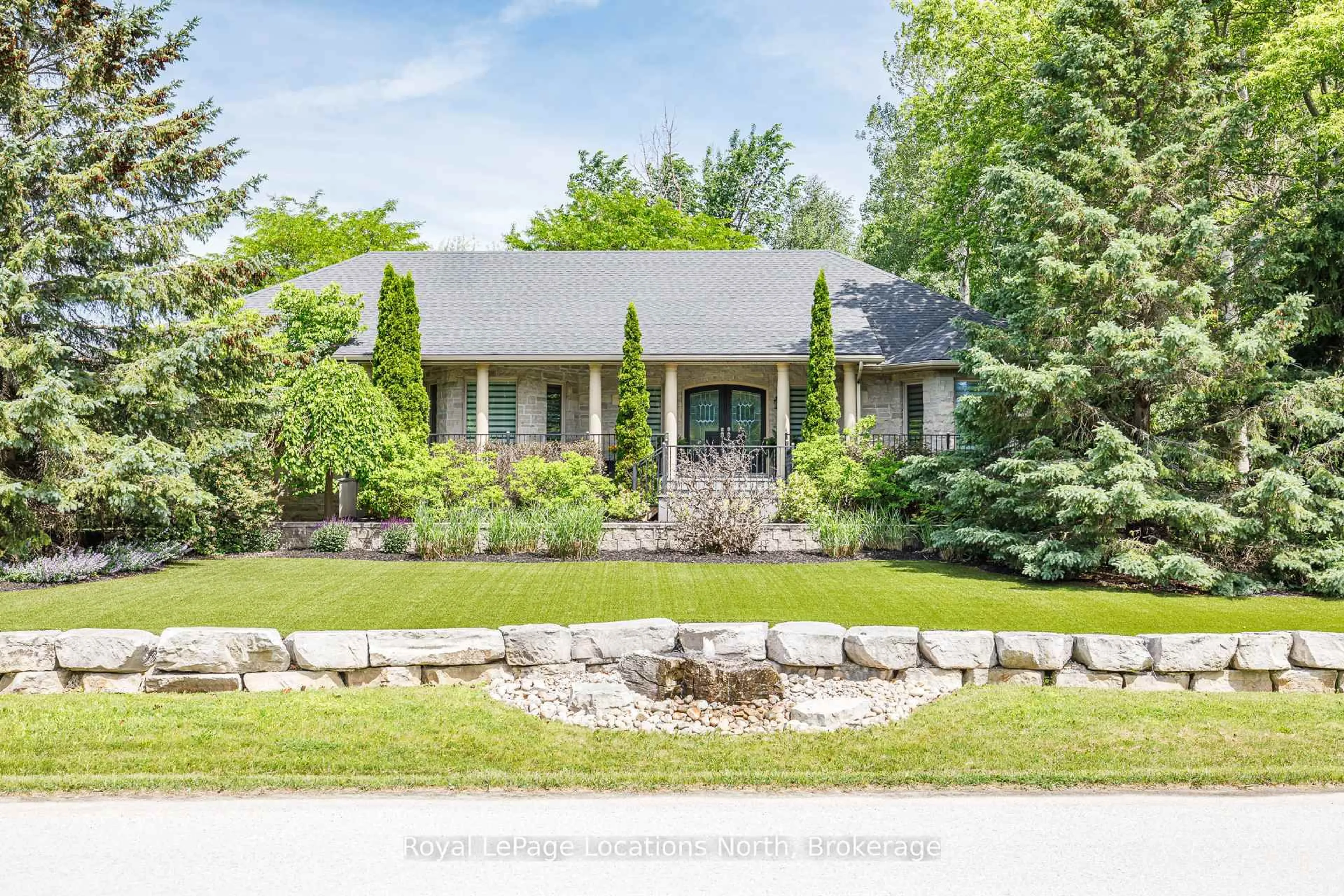 Home with brick exterior material, street for 44 Blackburn Ave, Clearview Ontario L0M 1P0