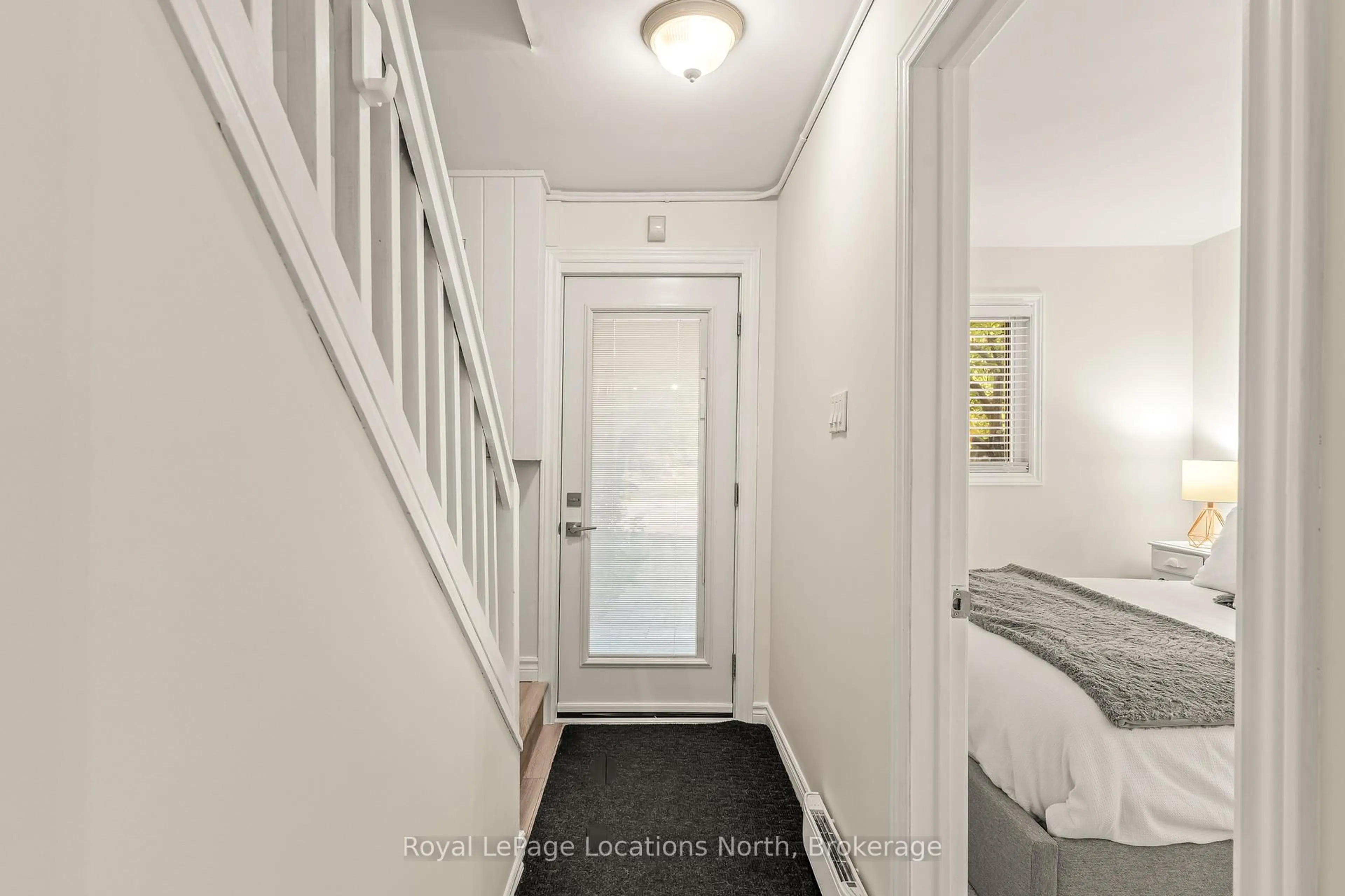 Indoor entryway for 168 Escarpment Cres #28, Collingwood Ontario L9Y 5B4