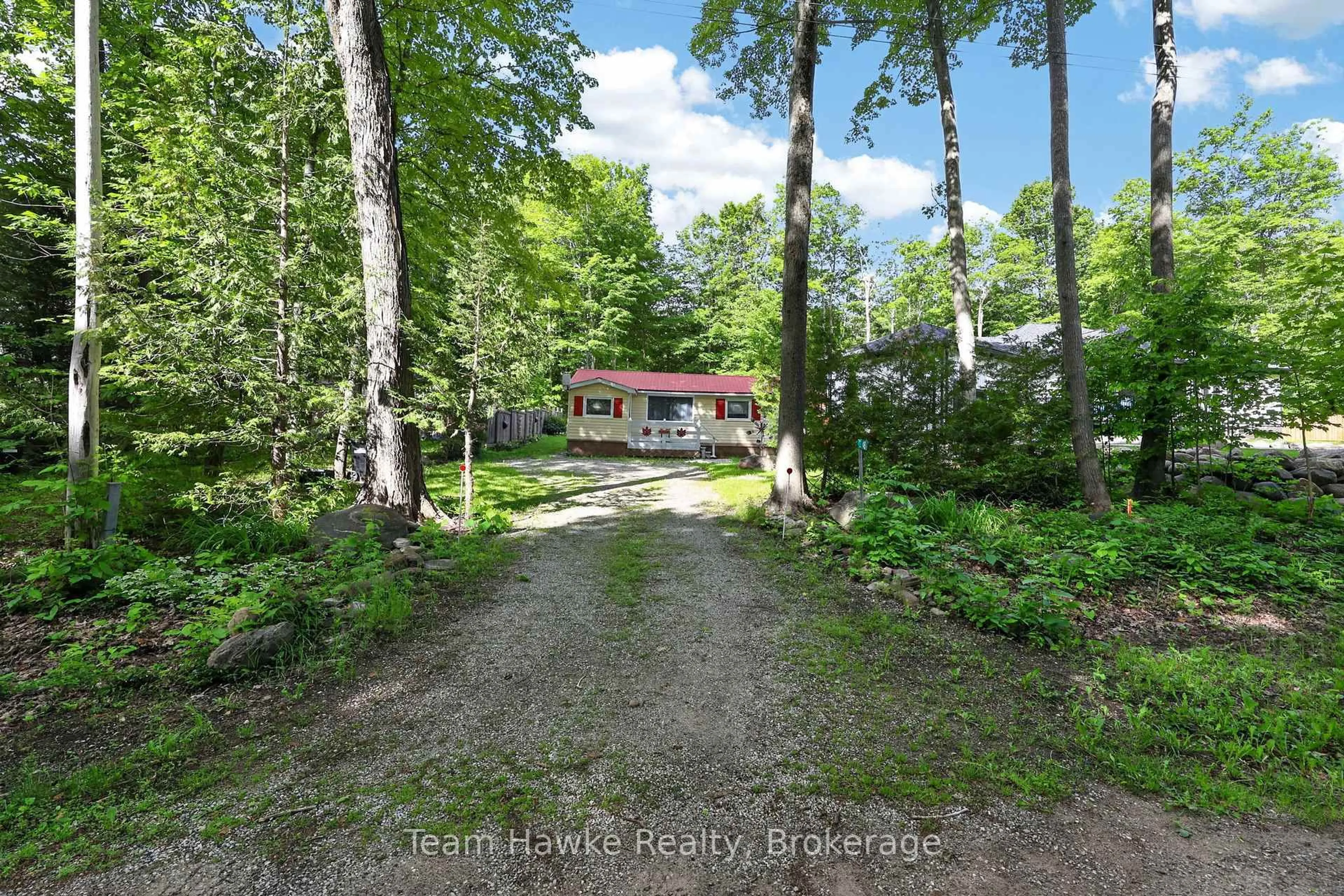 A pic from outside/outdoor area/front of a property/back of a property/a pic from drone, forest/trees view for 48 Mcarthur Dr, Penetanguishene Ontario L9M 1W9