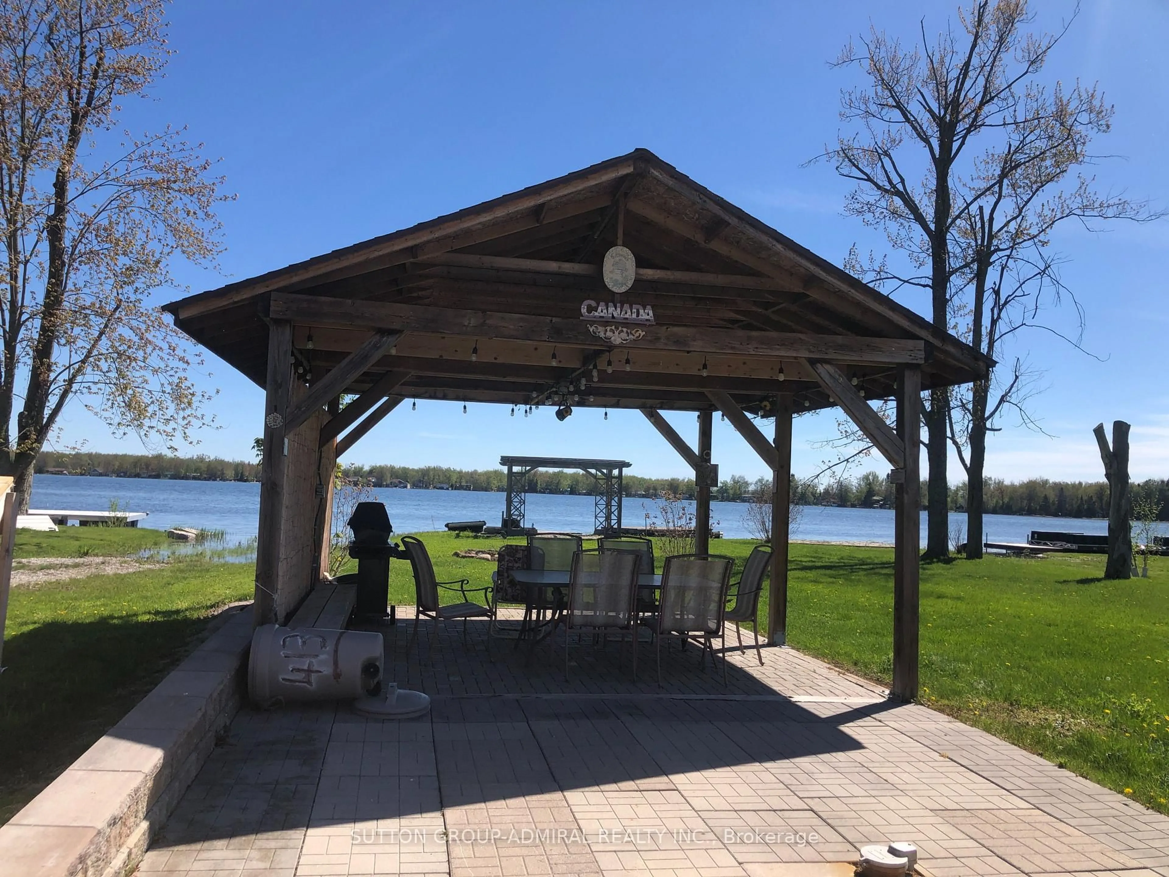 Patio, water/lake/river/ocean view for 4137 Bayview Ave, Ramara Ontario L3V 6H7