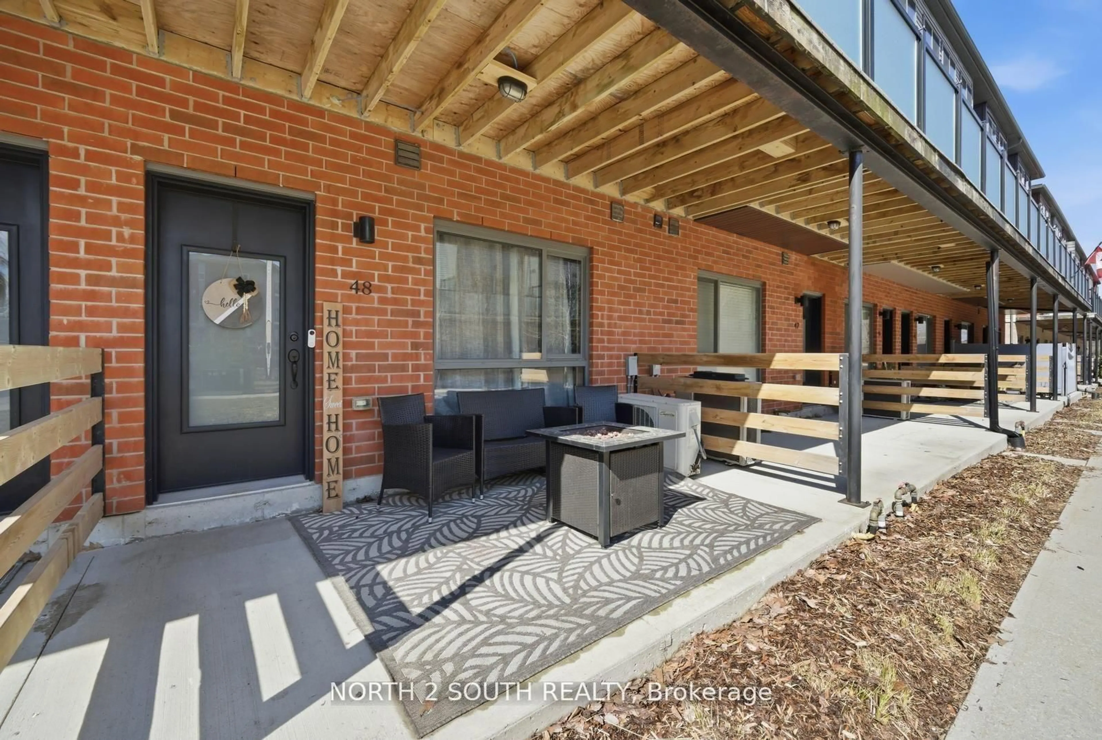 Patio, street for 369 Essa Rd #48, Barrie Ontario L4N 9C8