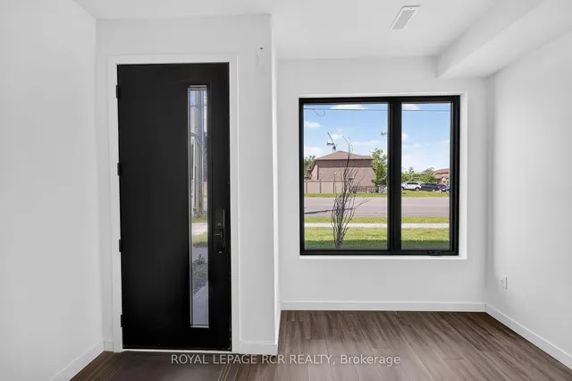 31 Rainwater Lane, Barrie 4