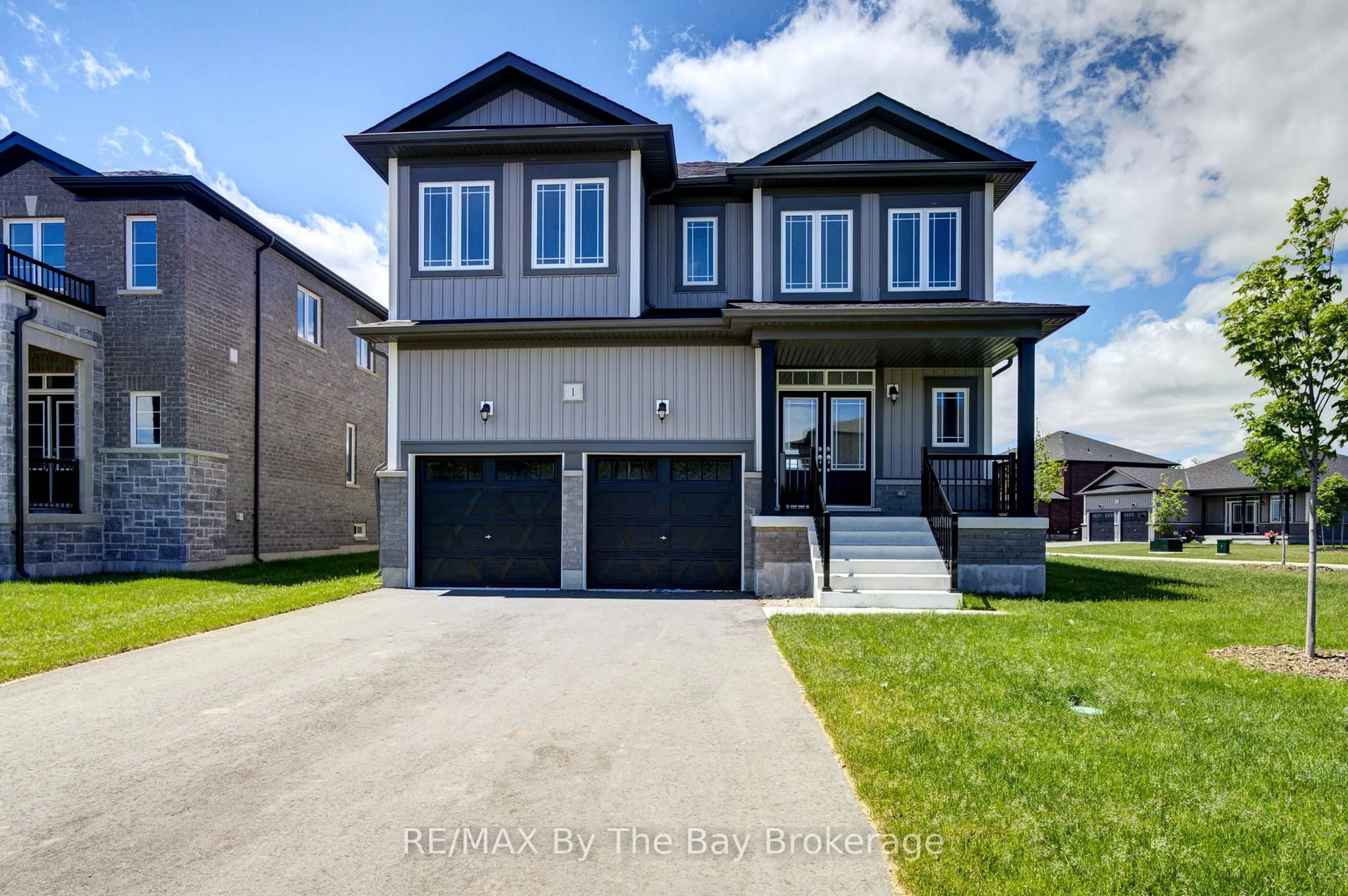Home with vinyl exterior material, street for 1 Amber Dr, Wasaga Beach Ontario L9Z 0R9
