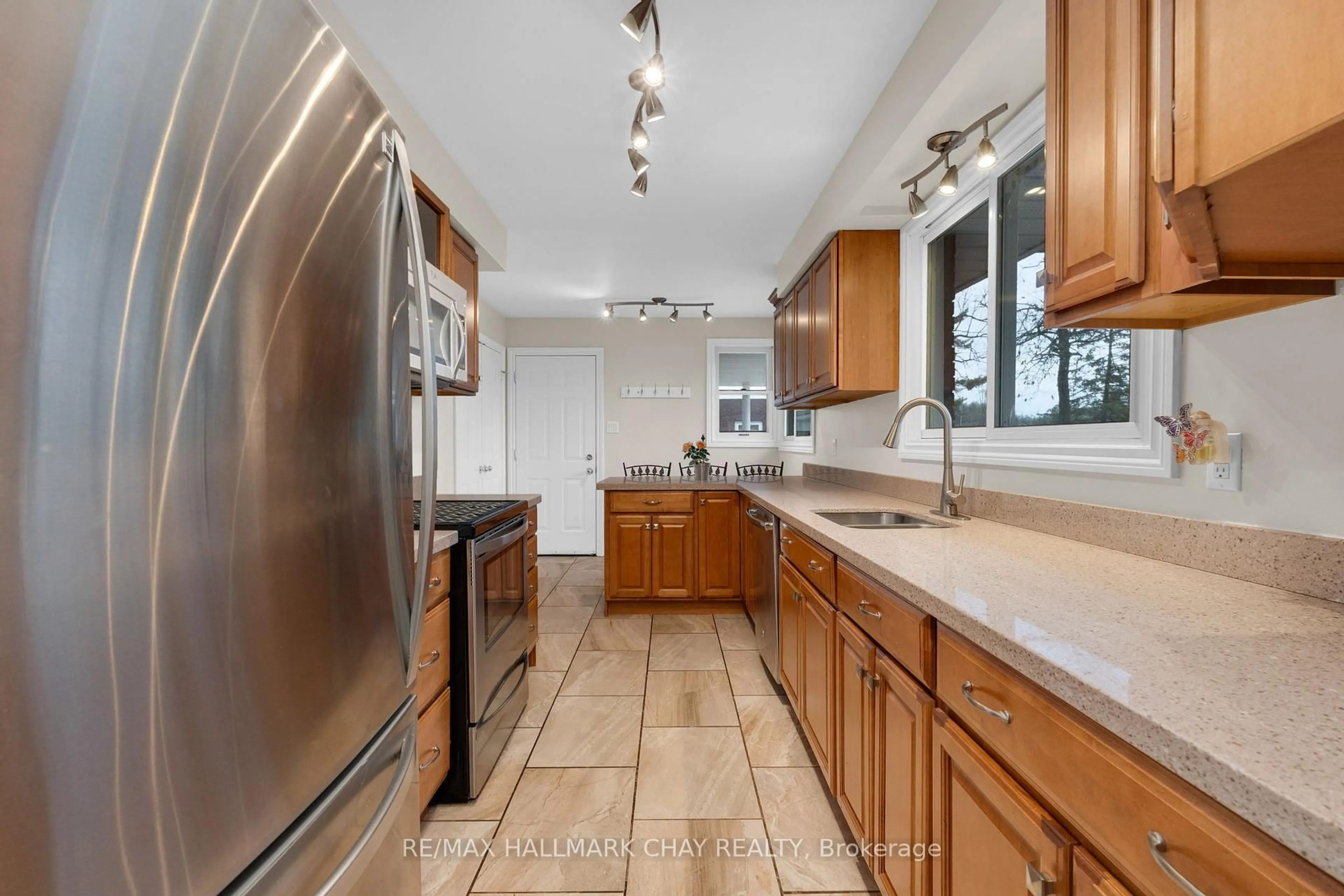 Unknown for 30 Jodies Lane, Springwater Ontario L0L 1X1