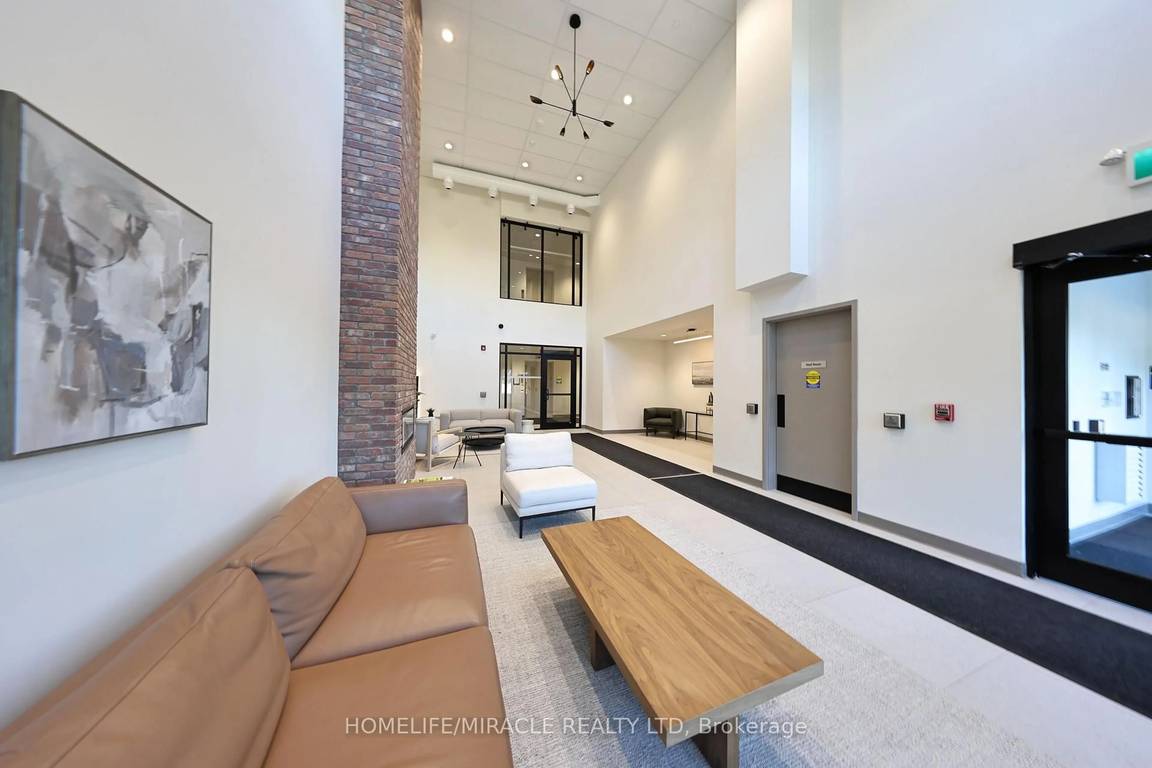Lobby for 121 Mary St #322, Clearview Ontario L0M 1G0