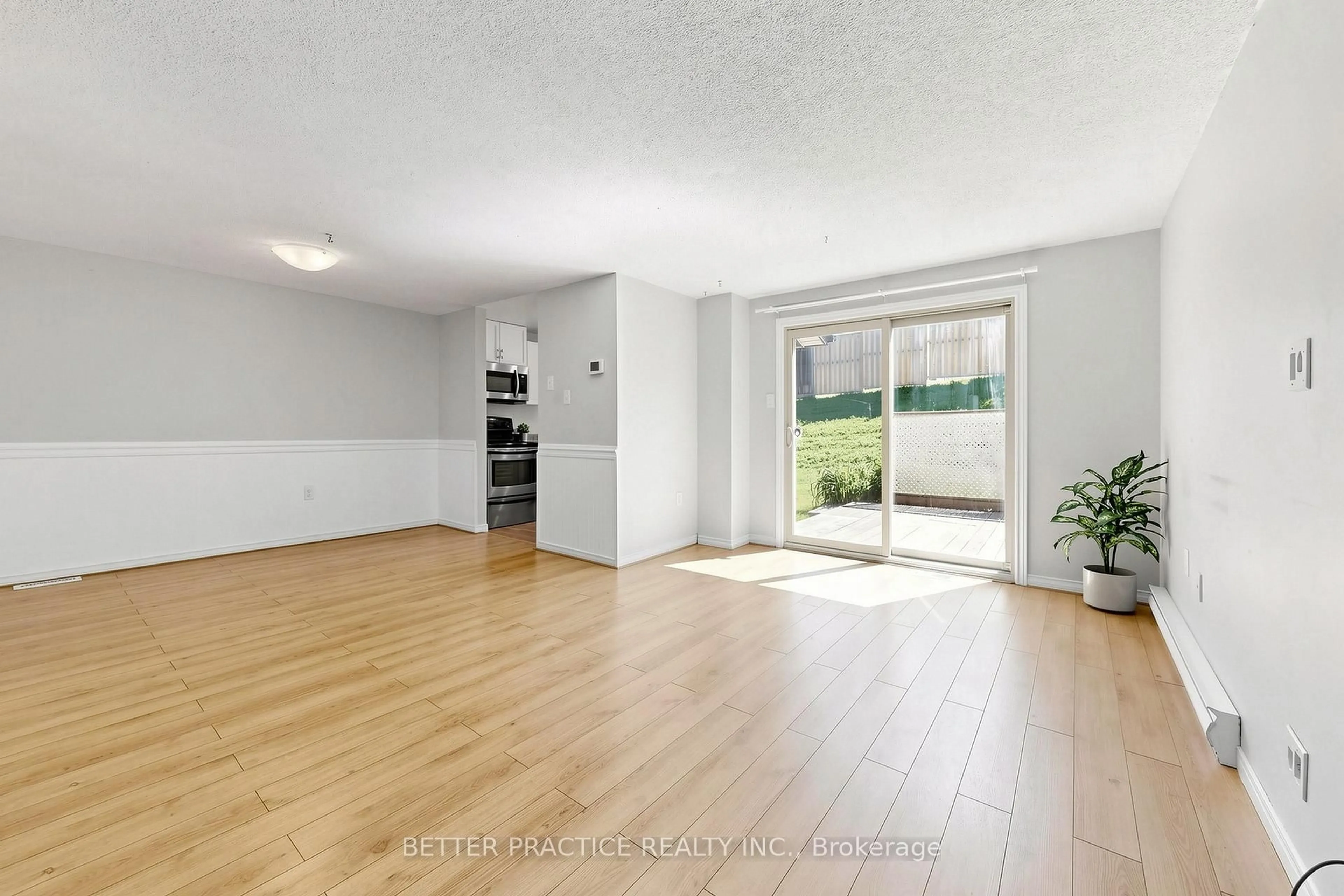 A pic of a room for 19 Sawmill Rd, Barrie Ontario L4N 6X3