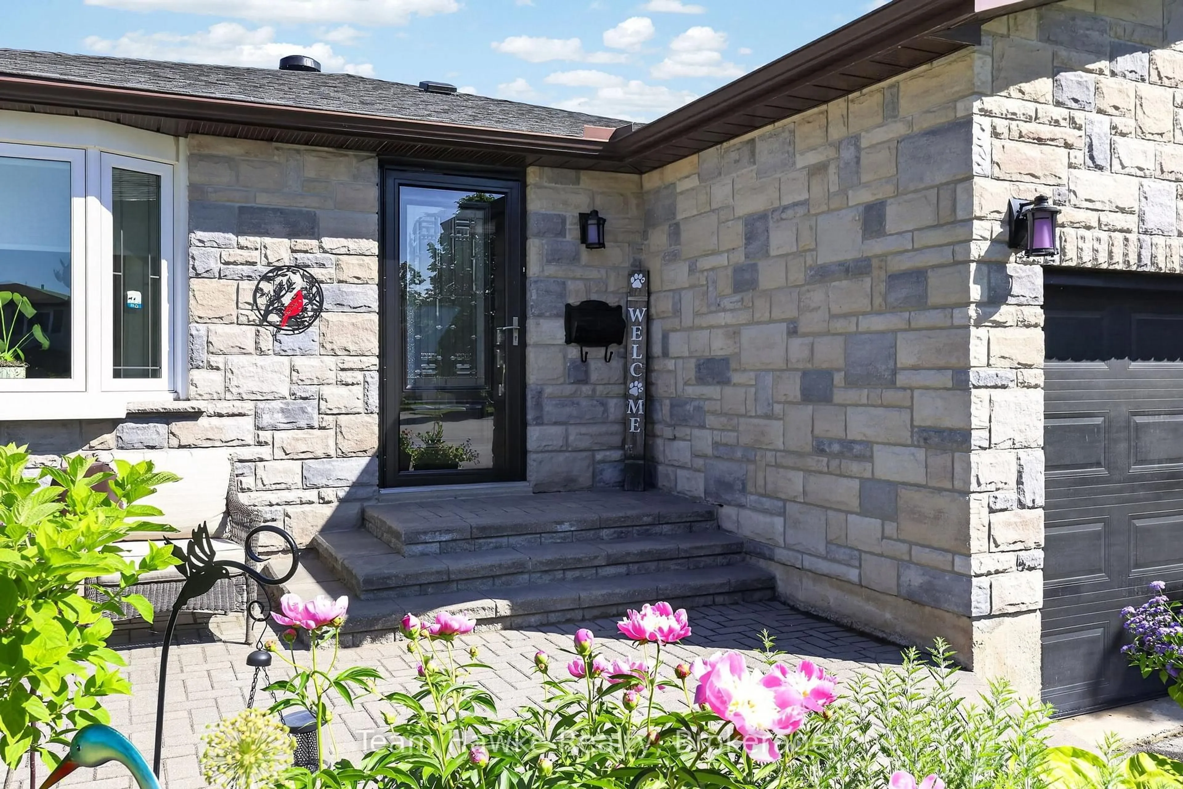 Unknown for 400 Galloway Blvd, Midland Ontario L4R 5C2