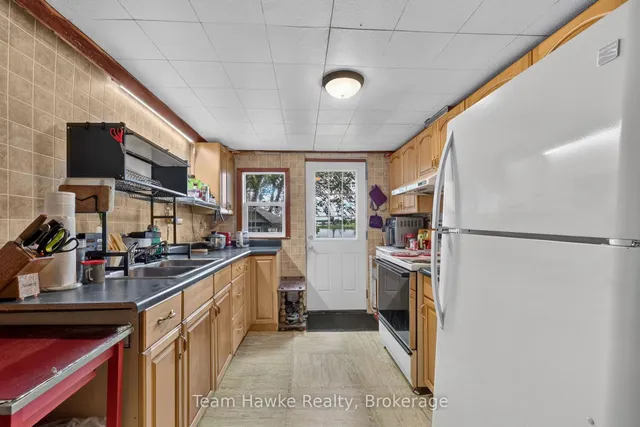 32 Long Point Rd, Tay 5