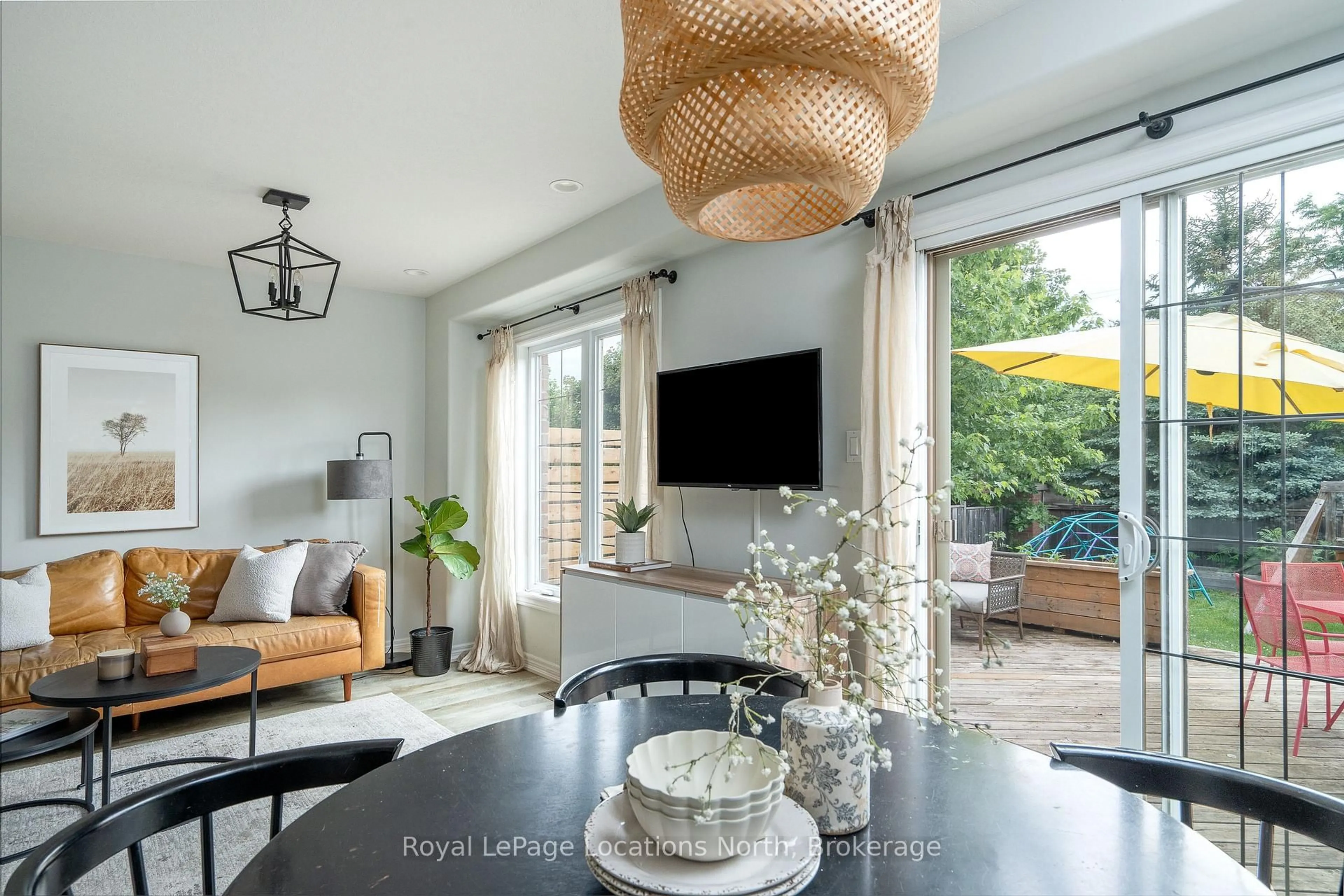 Living room with furniture, unknown for 21 Barr St, Collingwood Ontario L9Y 0E7