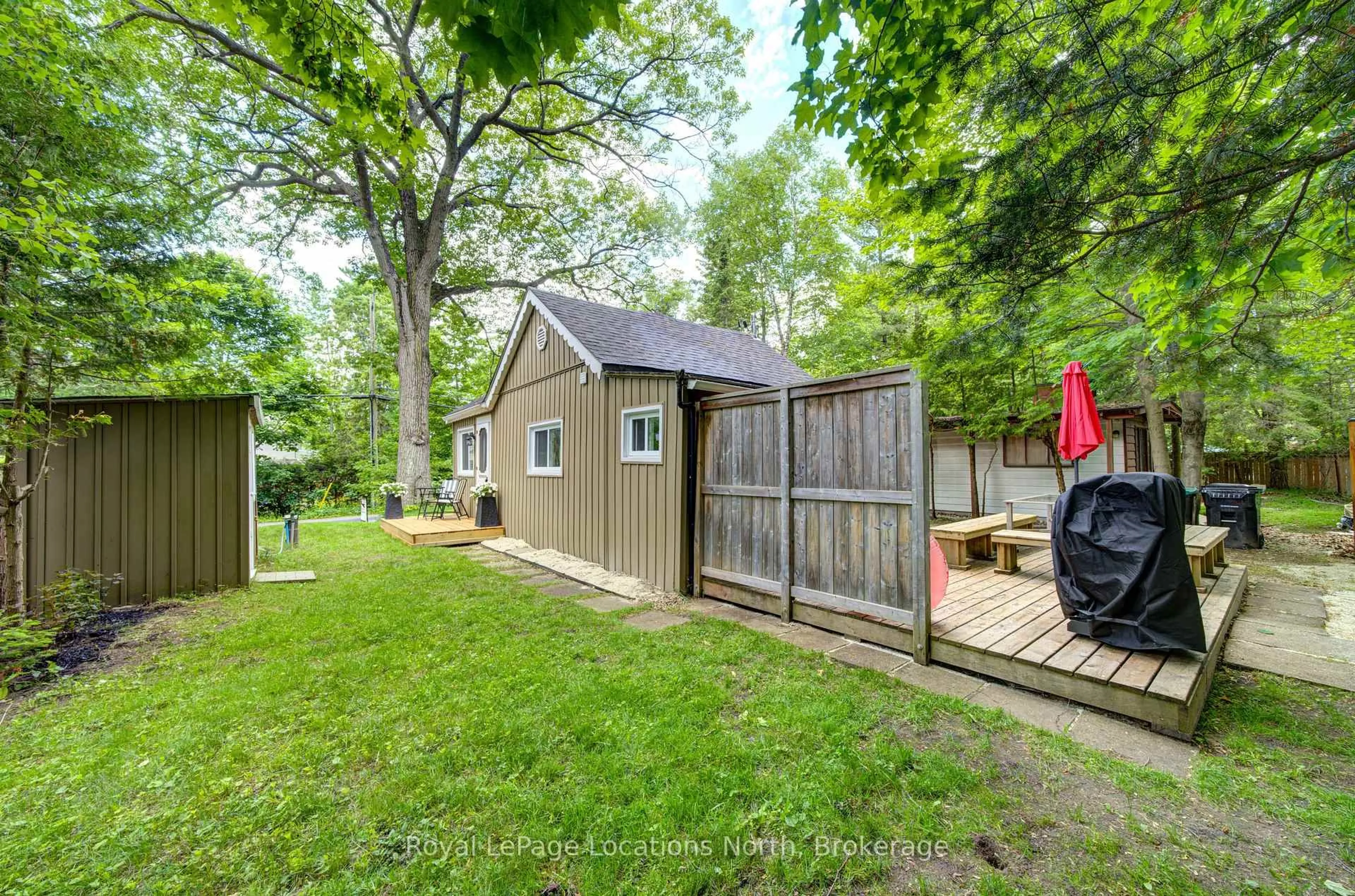 Shed for 1955 Tiny Beaches Rd, Tiny Ontario L0L 1P1