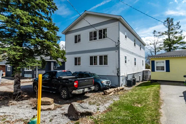 371 Barrie Rd, Orillia 2