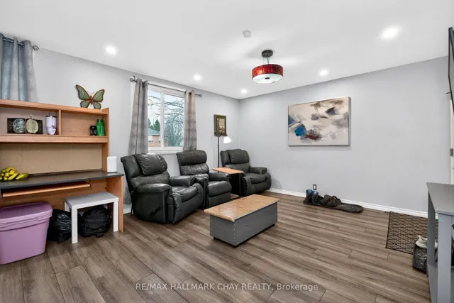 371 Barrie Rd, Orillia 5