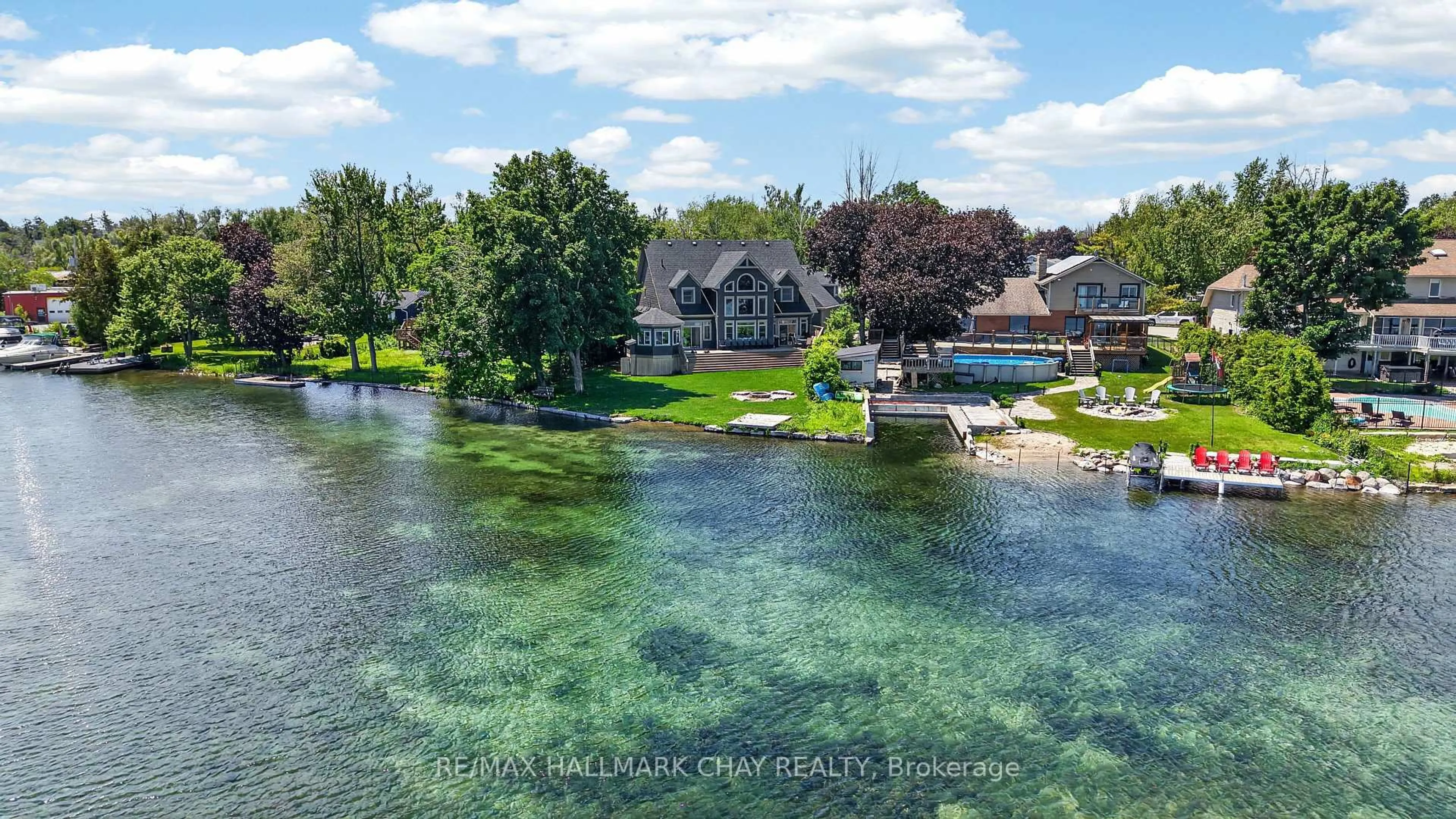 A pic from outside/outdoor area/front of a property/back of a property/a pic from drone, water/lake/river/ocean view for 465 Mooney Cres, Orillia Ontario L3V 6R5