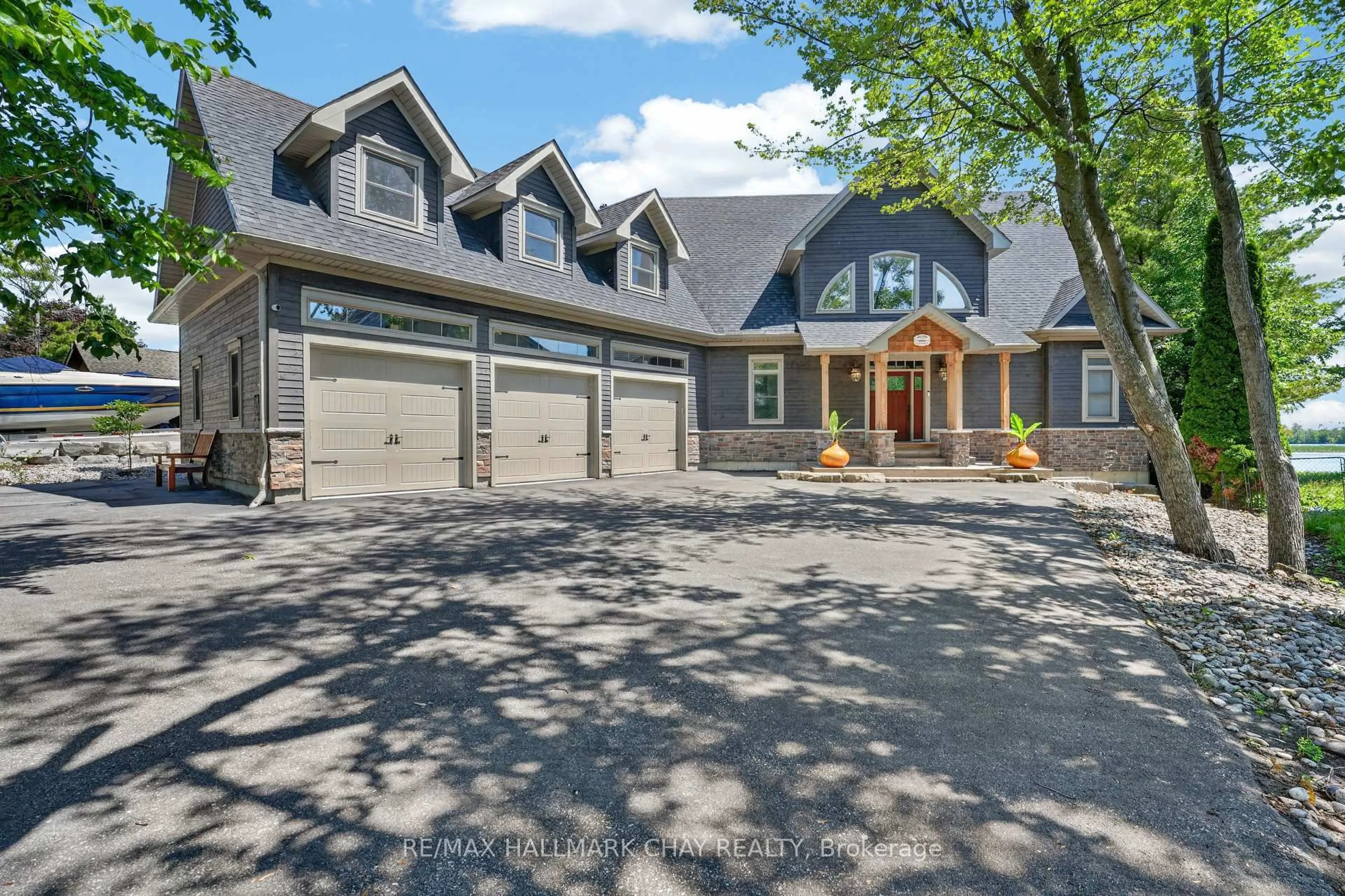 Home with brick exterior material, street for 465 Mooney Cres, Orillia Ontario L3V 6R5