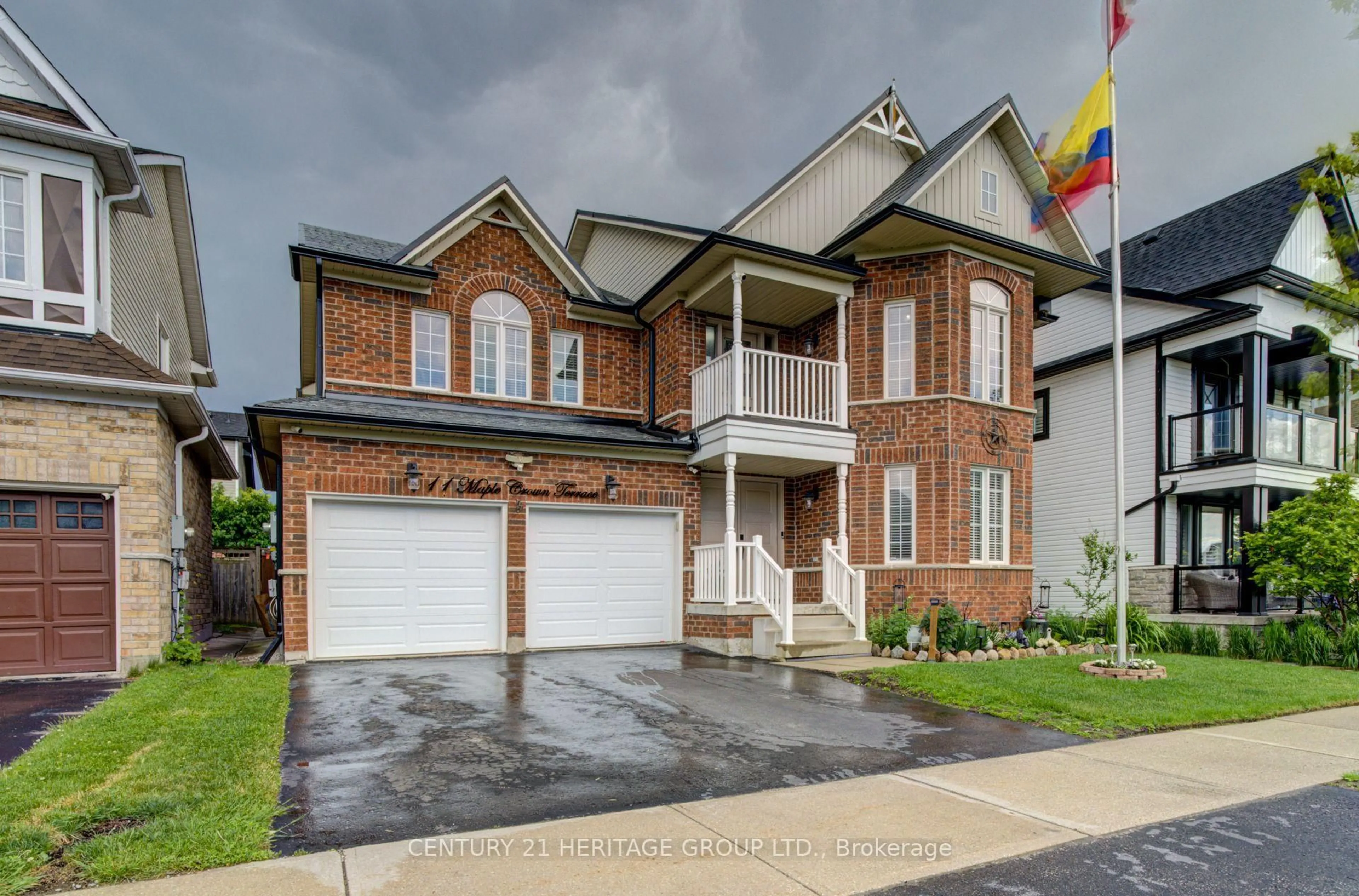 Home with brick exterior material, street for 11 Maple Crown Terr, Barrie Ontario L4M 7H3