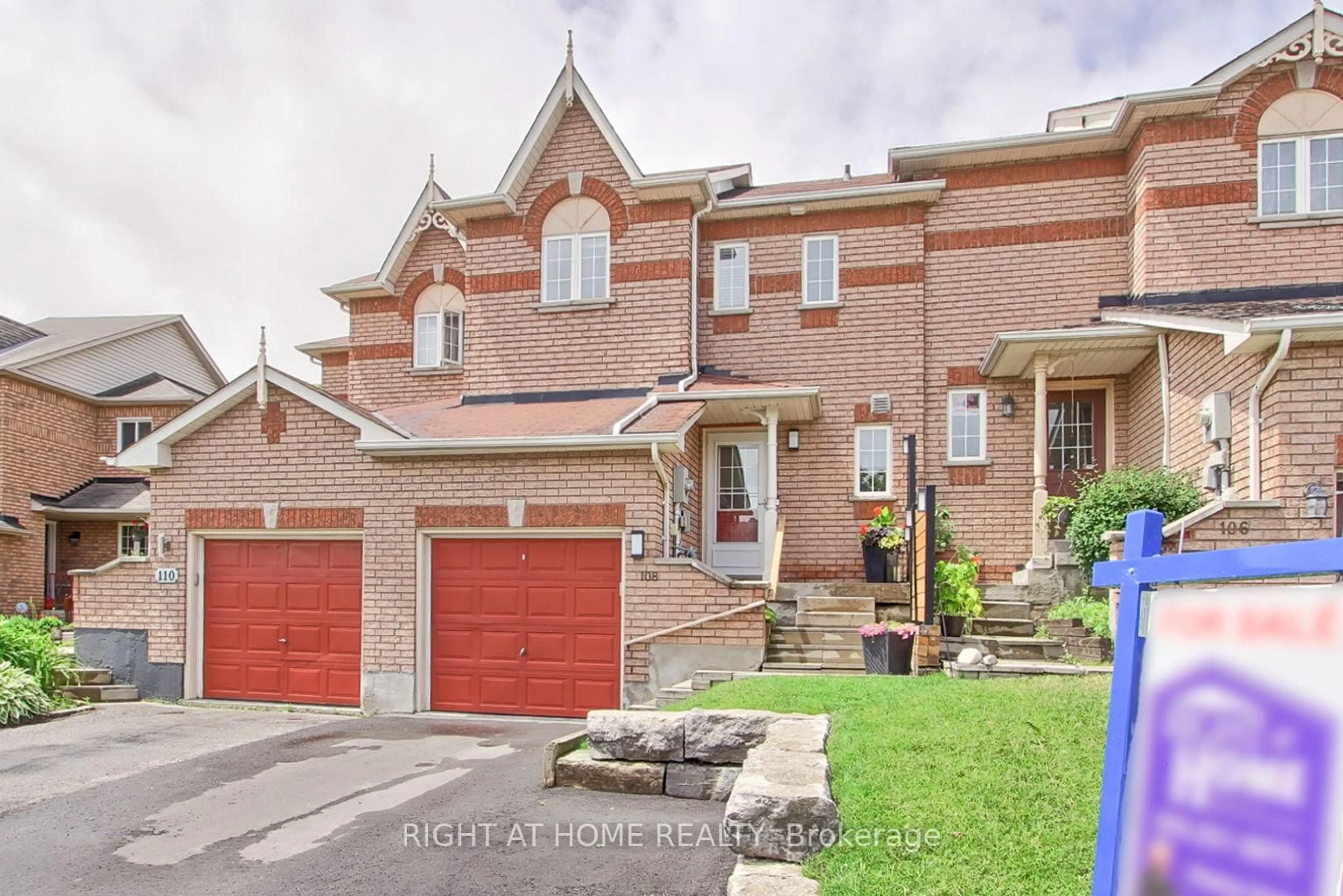 Home with brick exterior material, street for 108 Gadwall Ave, Barrie Ontario L4N 8X3