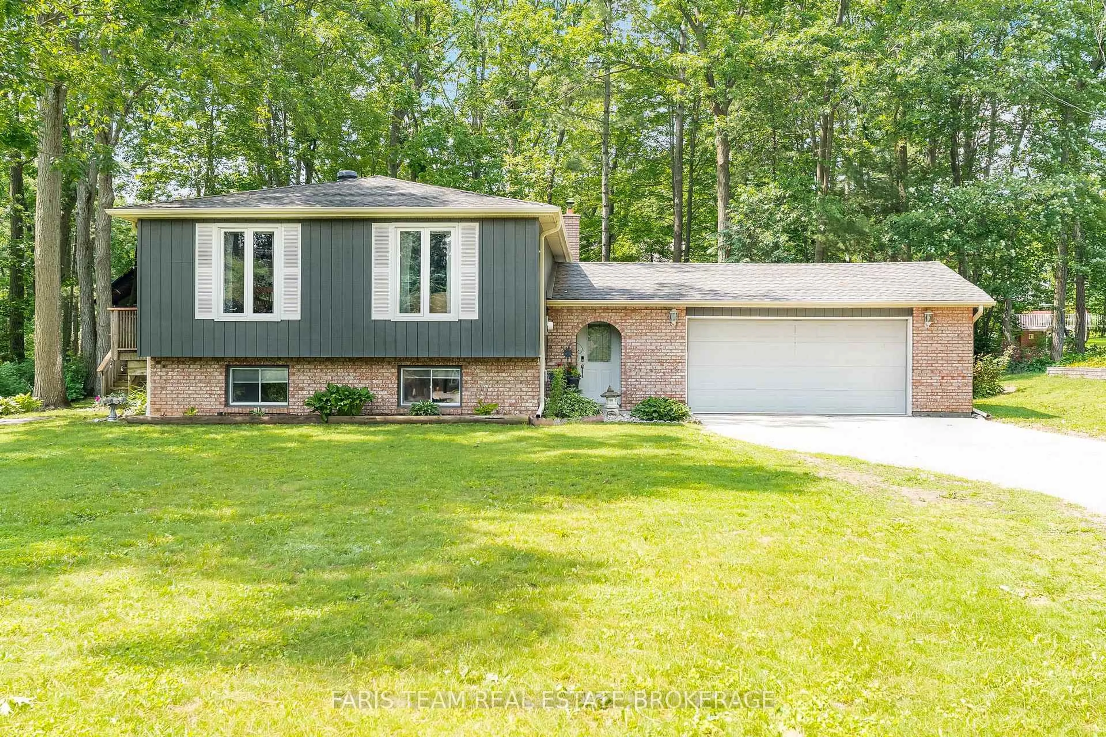 Home with vinyl exterior material, street for 1202 Sunnidale Rd, Springwater Ontario L4M 4S4