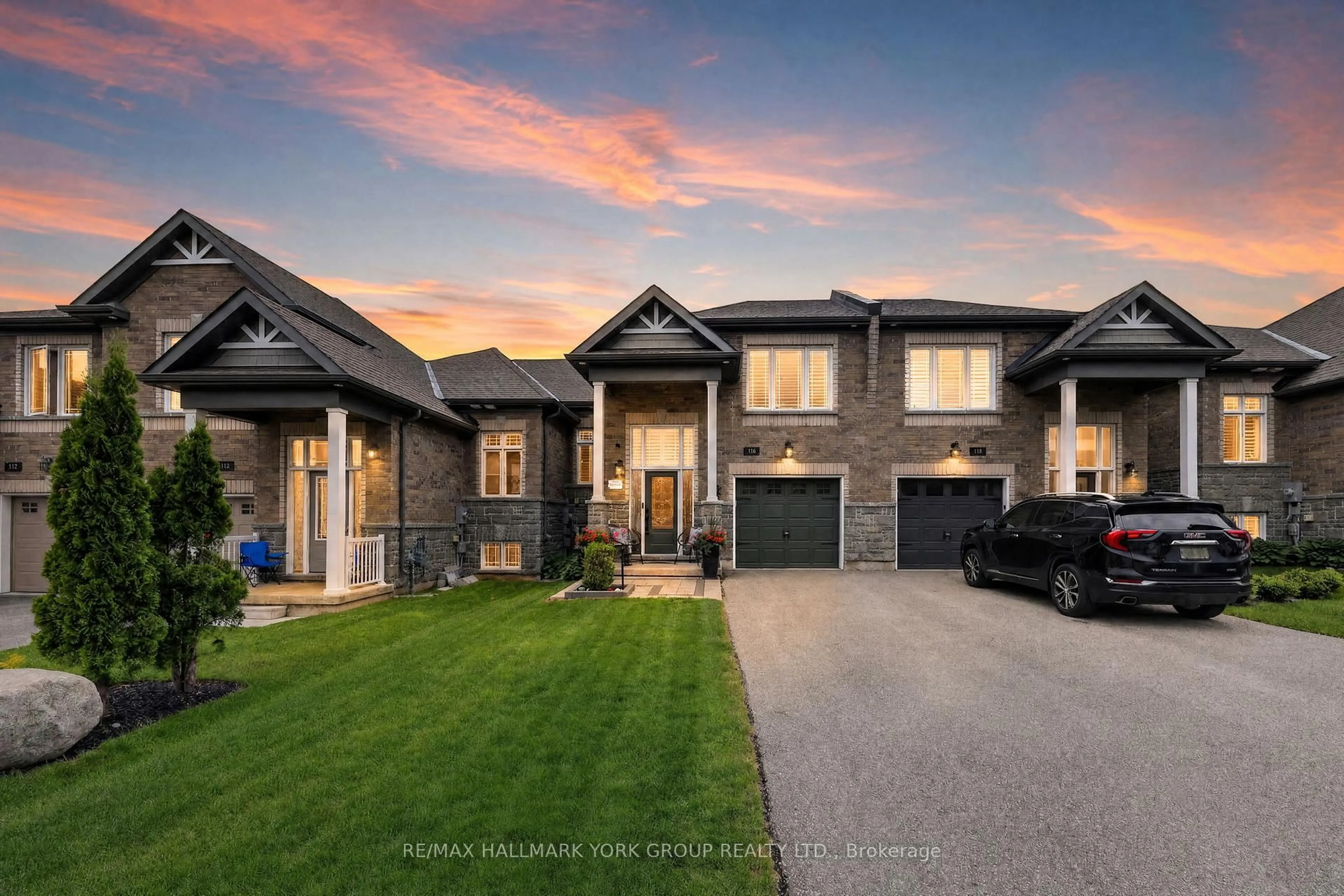 Home with brick exterior material, street for 116 Isabella Dr, Orillia Ontario L3V 8K7