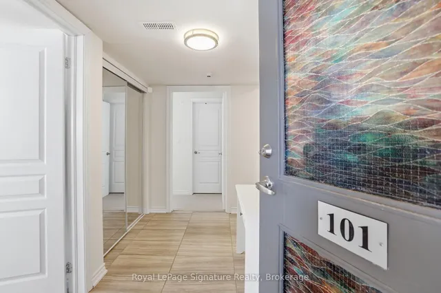 4 Anchorage Cres #101, Collingwood 3