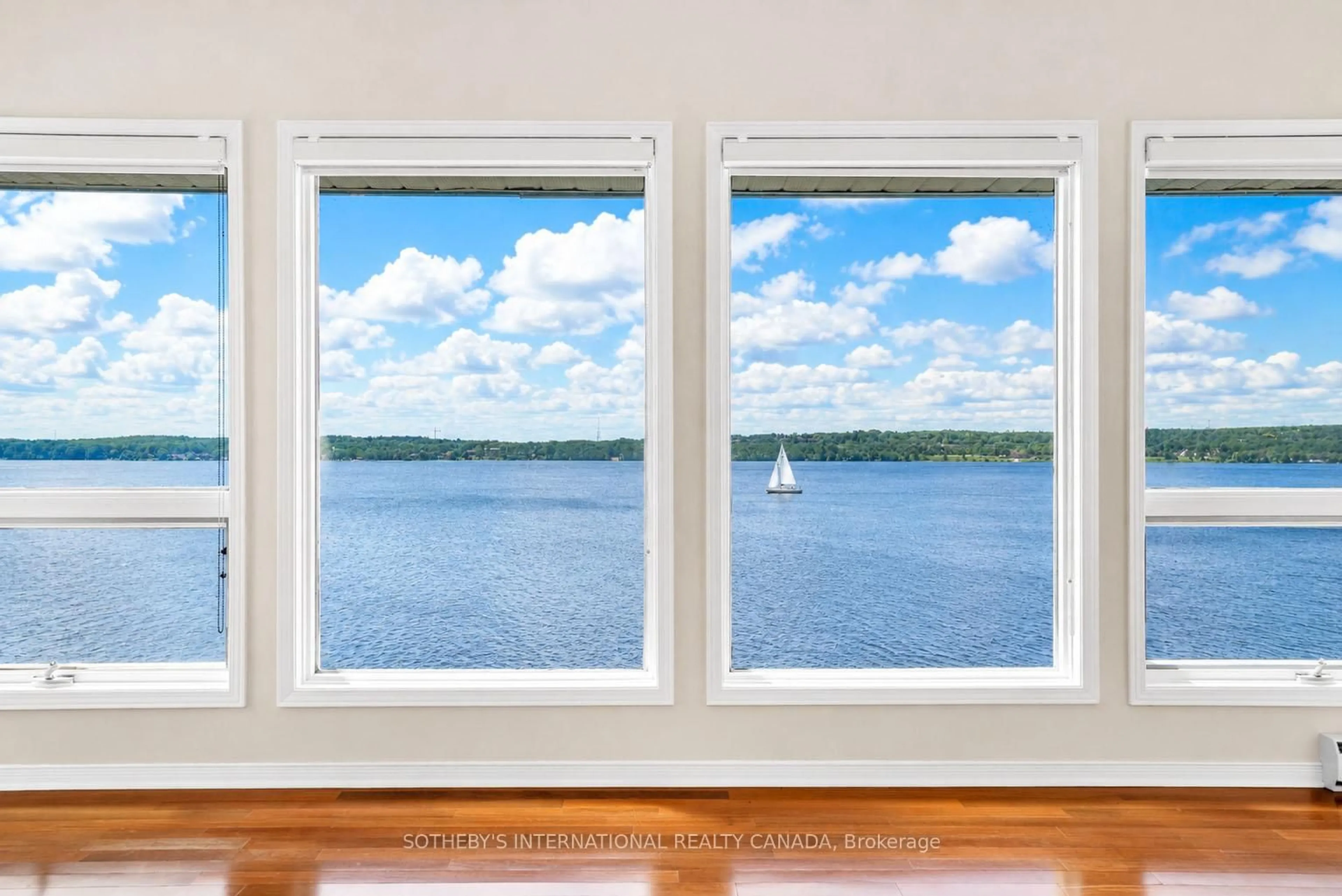 Home with vinyl exterior material, water/lake/river/ocean view for 21 Kempenfelt Dr #303, Barrie Ontario L4M 1B8