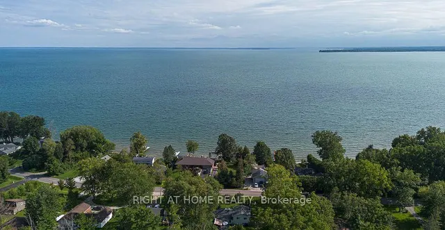 12 Lakeshore Rd, Oro-Medonte 2