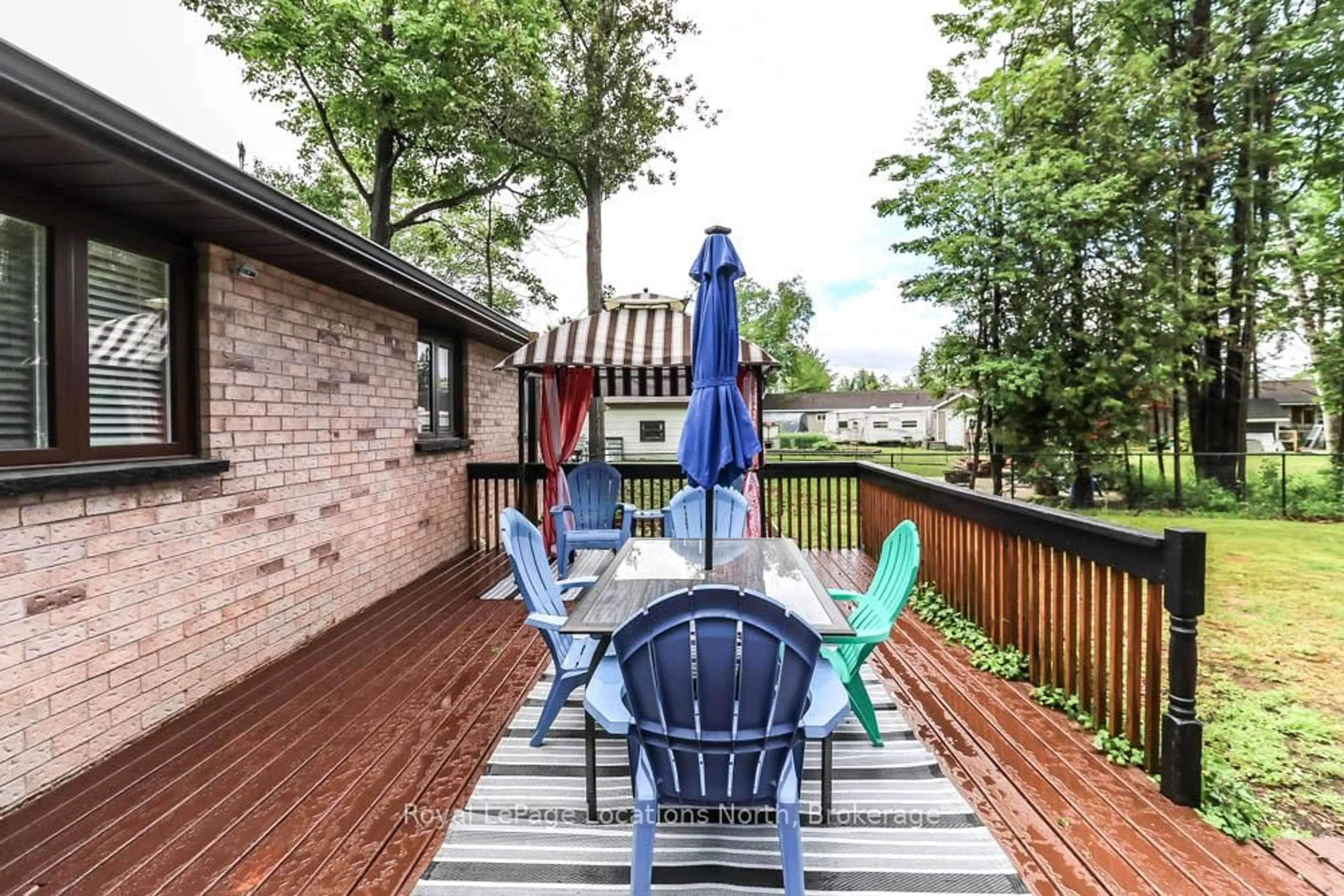 Patio, water/lake/river/ocean view for 16 Wood Ave, Wasaga Beach Ontario L9Z 2L3