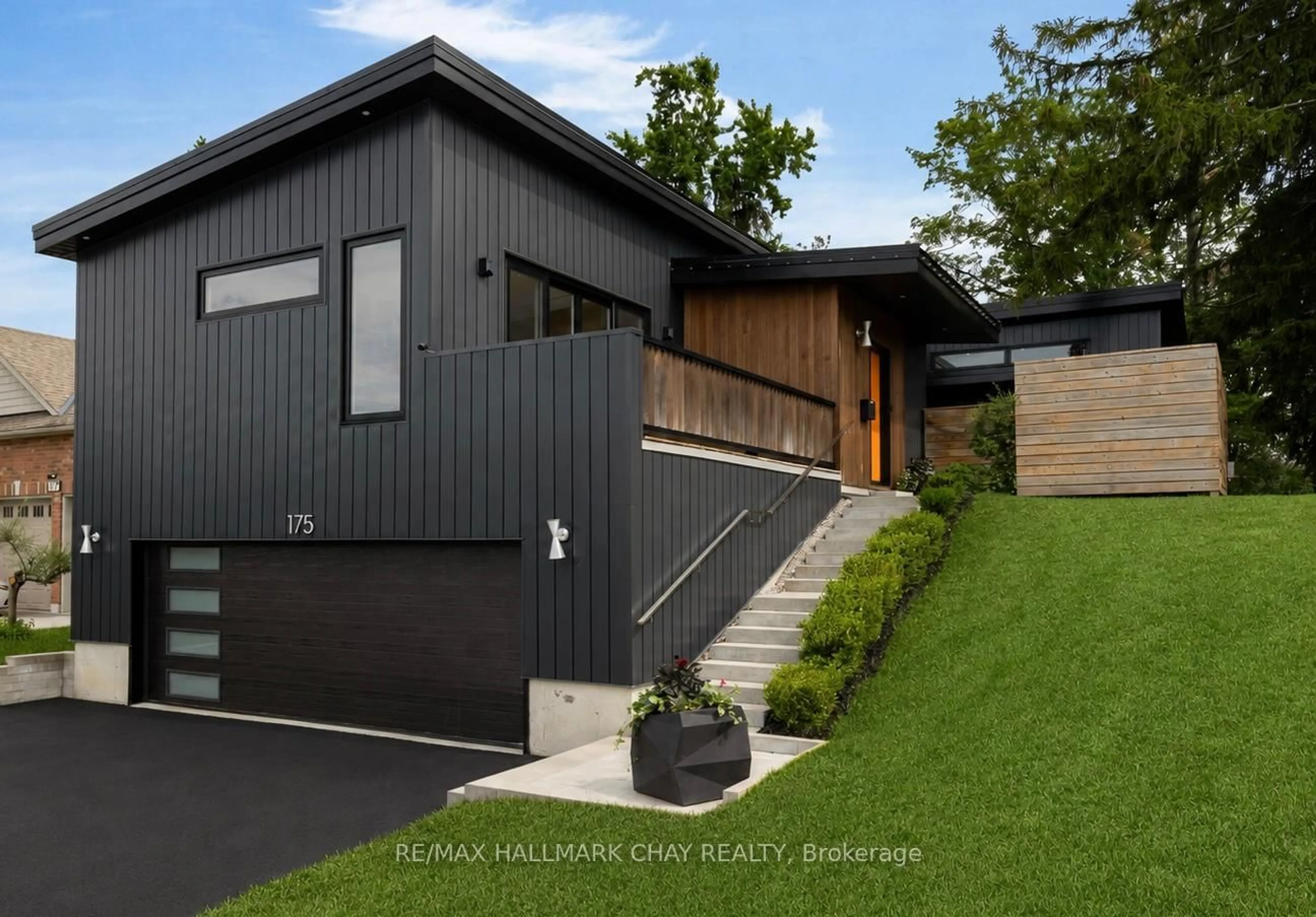 Unknown for 175 Little Ave, Barrie Ontario L4N 6L7